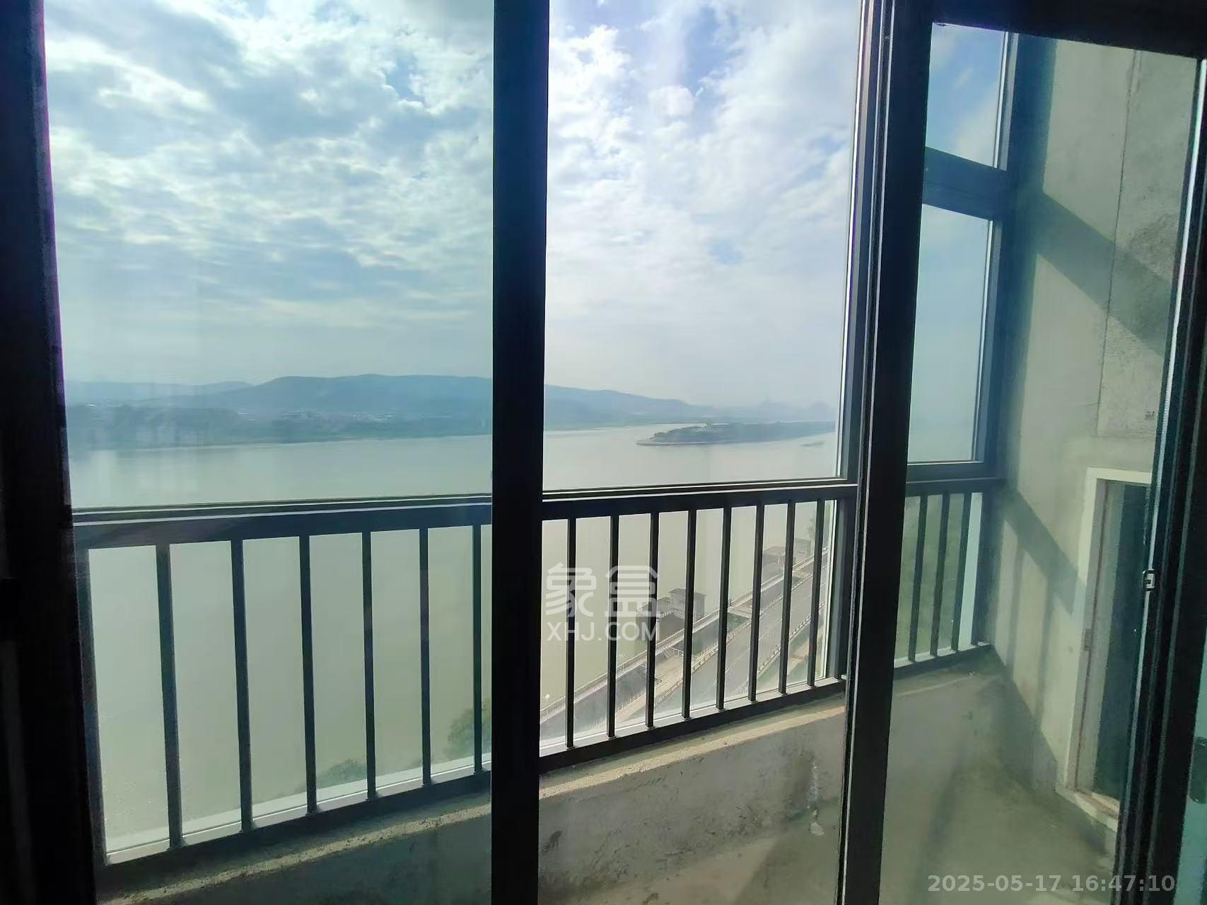 湘江颂  2室2厅1卫    5000.0元/月室内图