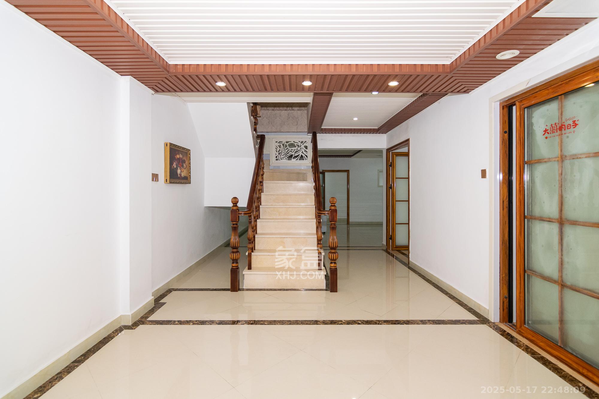 金地三千府(金地湖山樾、金地自在城) 5室2厅3卫 178.0万 金地三千府(金地湖山樾、金地自在城) 5室2厅3卫 178.0万其他