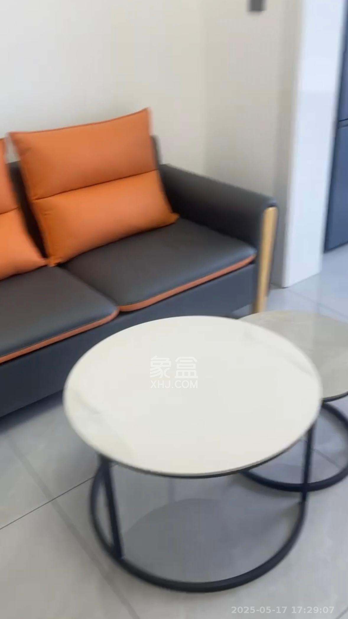 燕瓏新寓  1室1廳1衛(wèi)    1800.0元/月