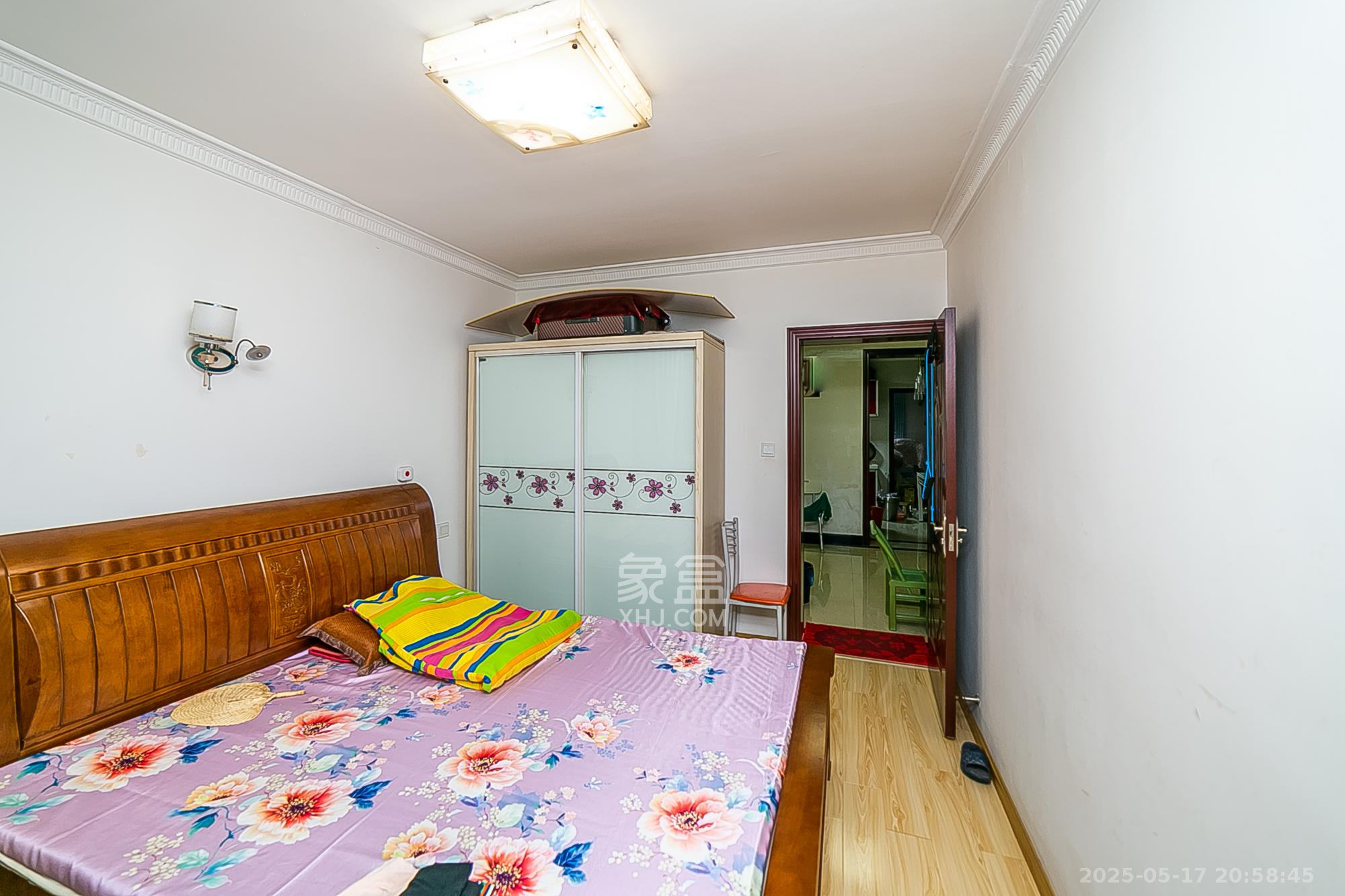 长坡社区 2室2厅1卫 43.0万 长坡社区 2室2厅1卫 43.0万卧室