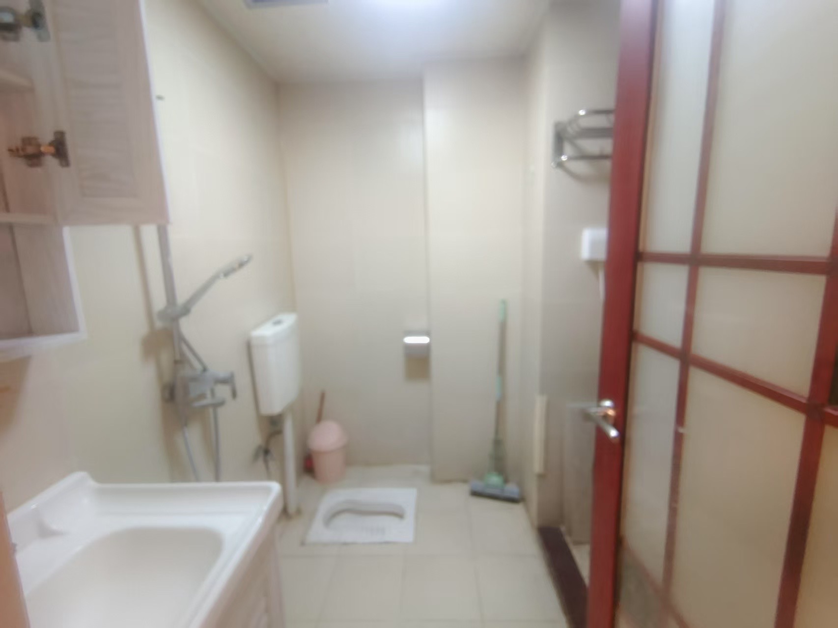 世贸兰庭  1室0厅1卫   1800.00元/月室内图