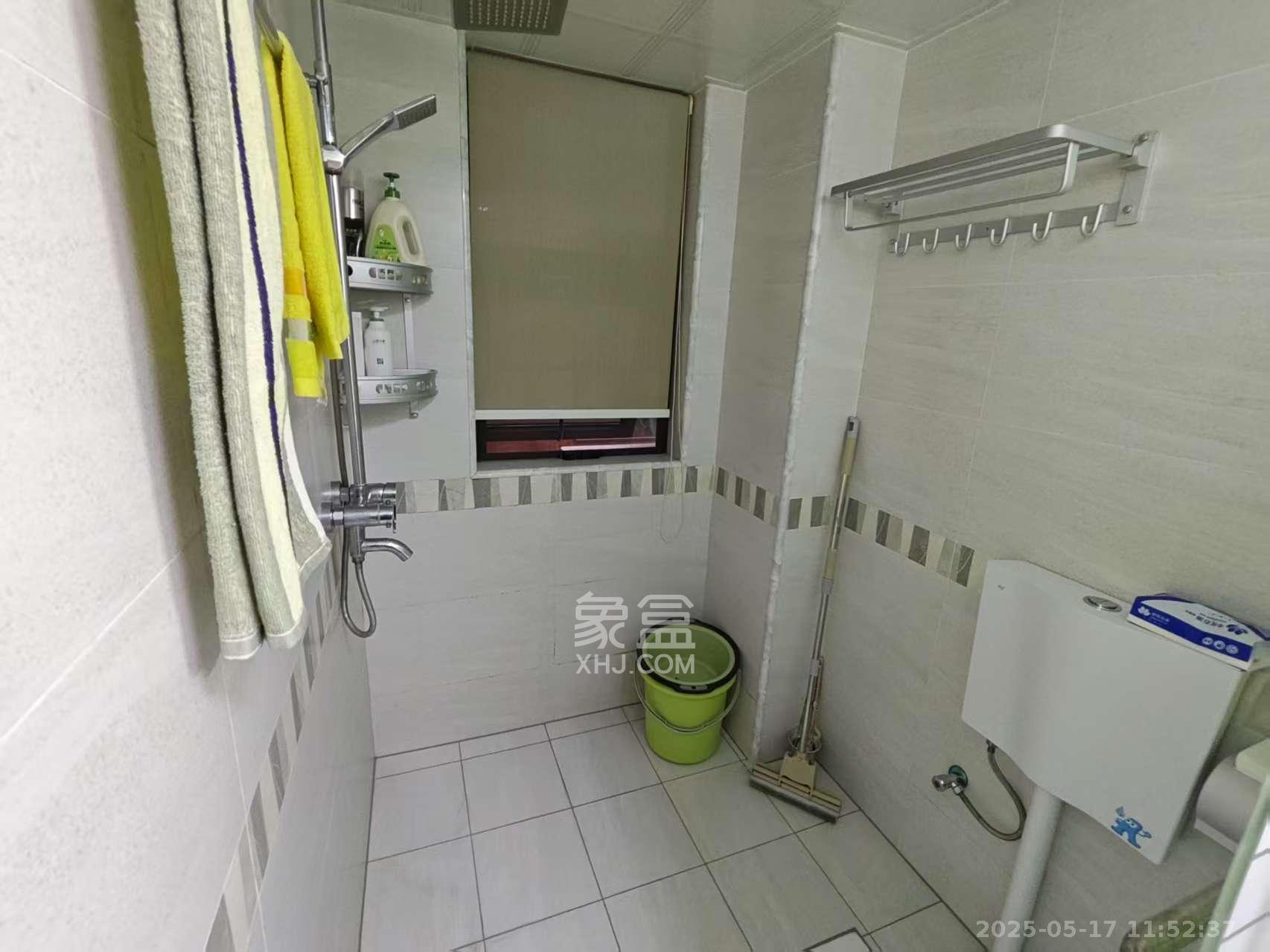 润屋美院  3室2厅2卫   4000.00元/月室内图