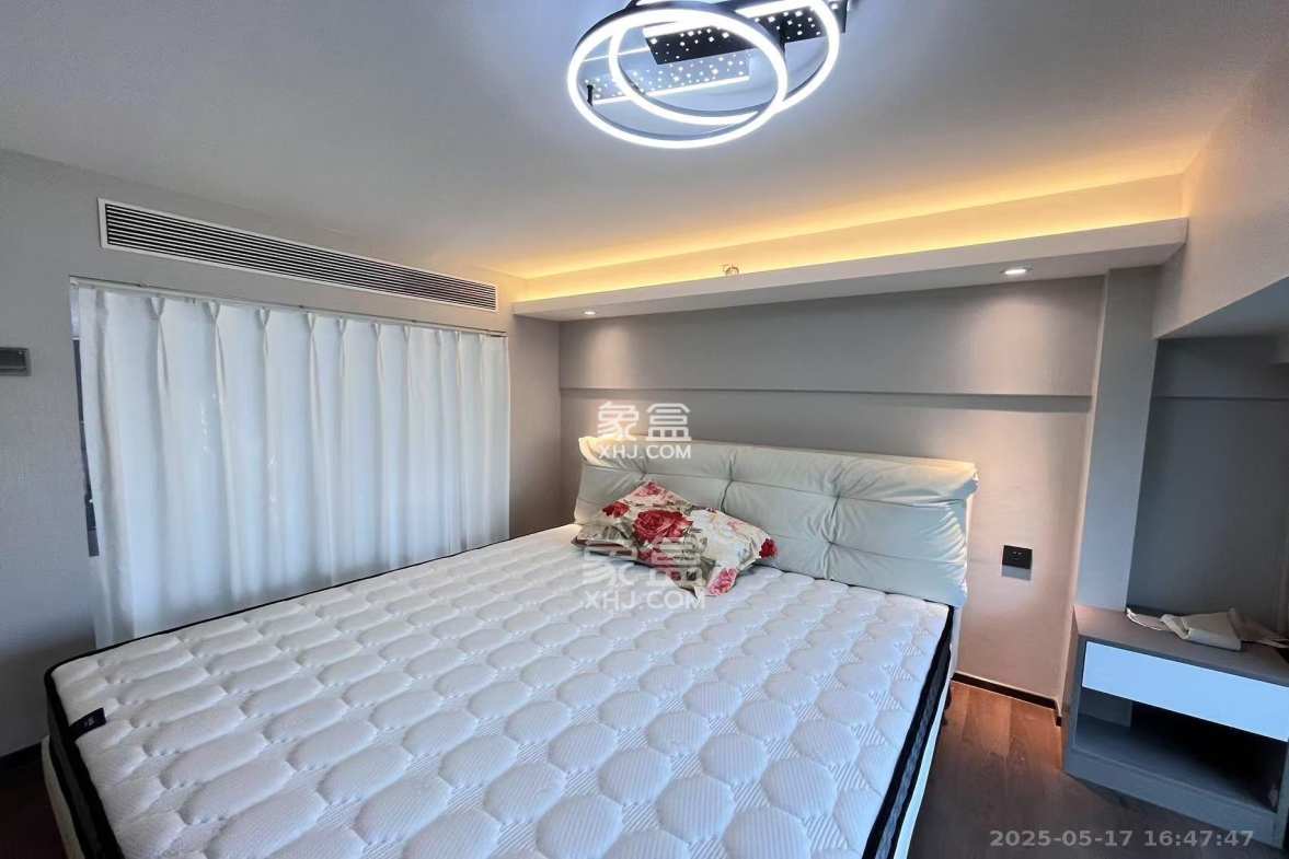 达美寰宇中心 2室1厅1卫 3500.0元/月 达美寰宇中心 2室1厅1卫 3500.0元/月室内图