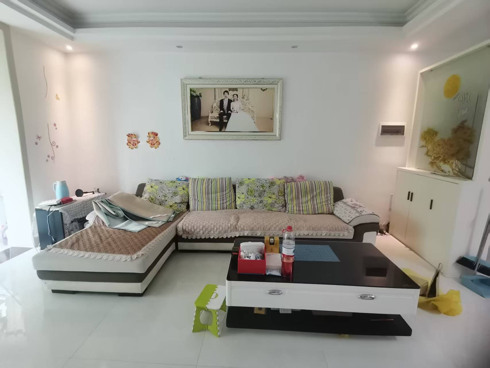 景秀东岸 3室2厅1卫 1500.0元/月 景秀东岸 3室2厅1卫 1500.0元/月室内图