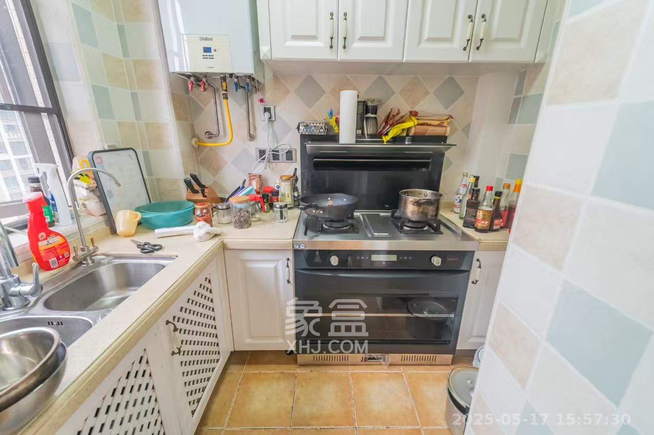 碧桂园威尼斯城  4室2厅1卫    2300.0元/月 碧桂园威尼斯城  4室2厅1卫    2300.0元/月室内图