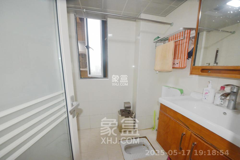 万博汇  2室2厅1卫   3000.00元/月室内图