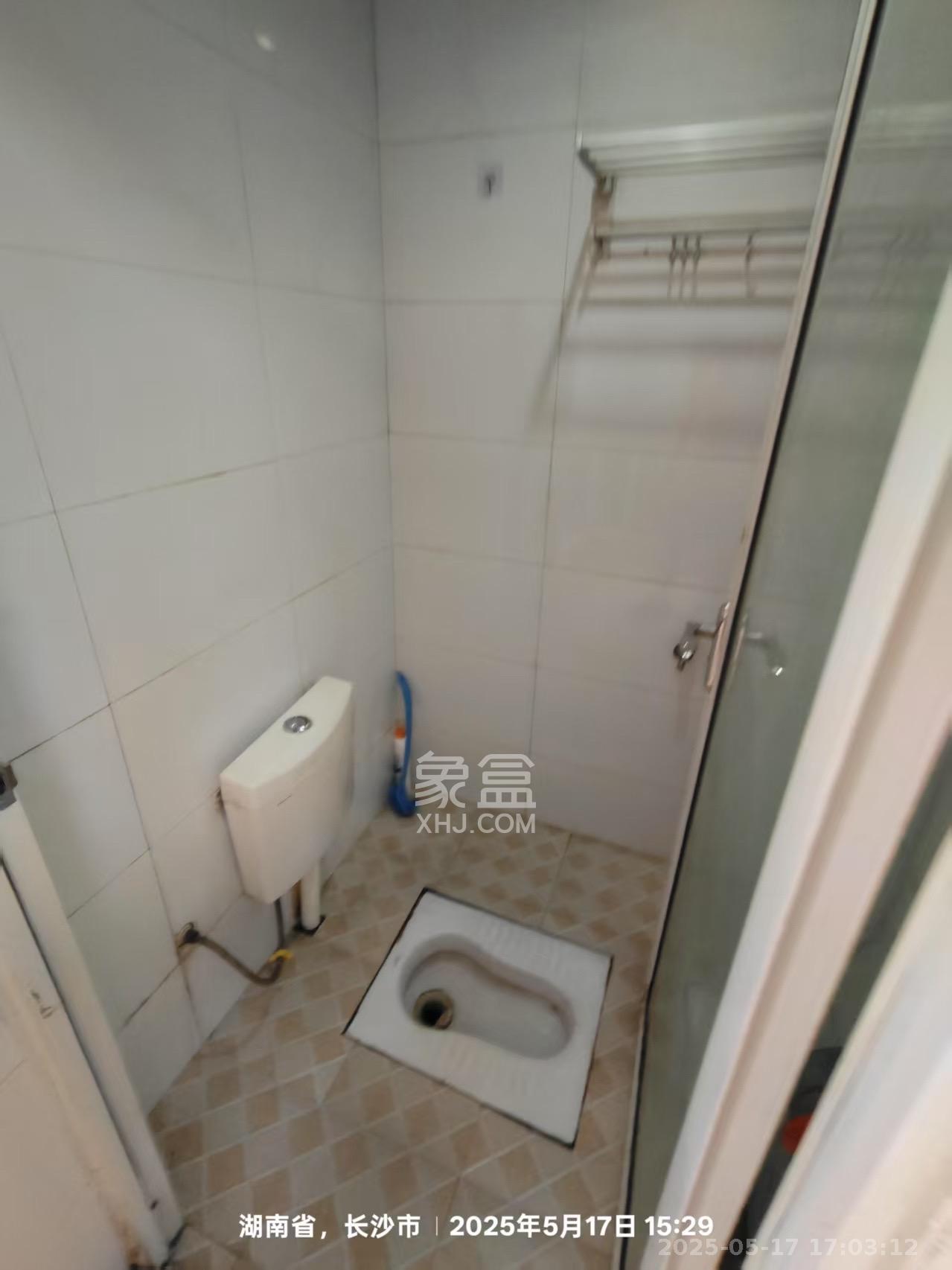 东瓜山一村  2室1厅1卫   1600.00元/月室内图