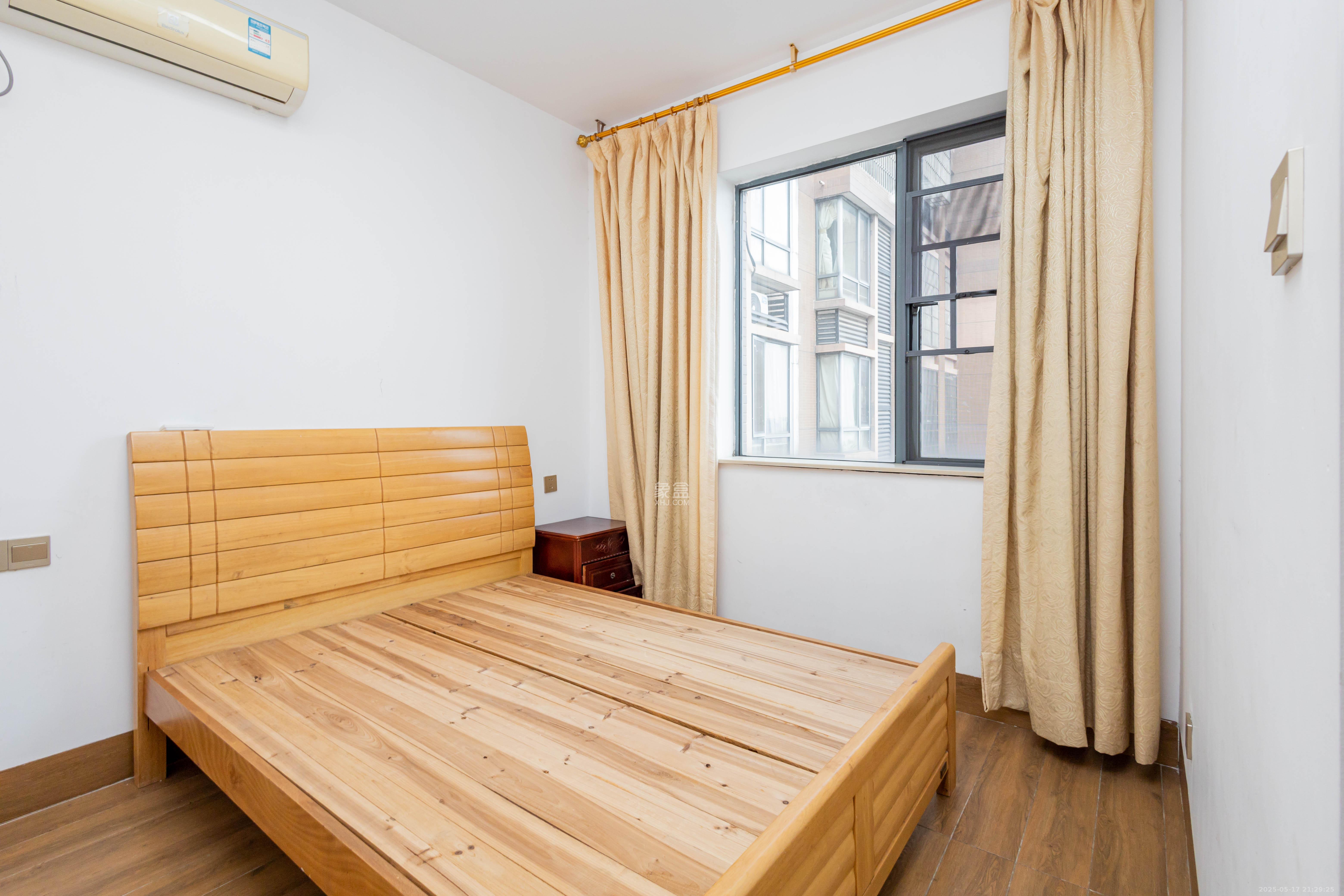 中欣楚天雅郡  2室2厅1卫    39.8万 中欣楚天雅郡  2室2厅1卫    39.8万卧室