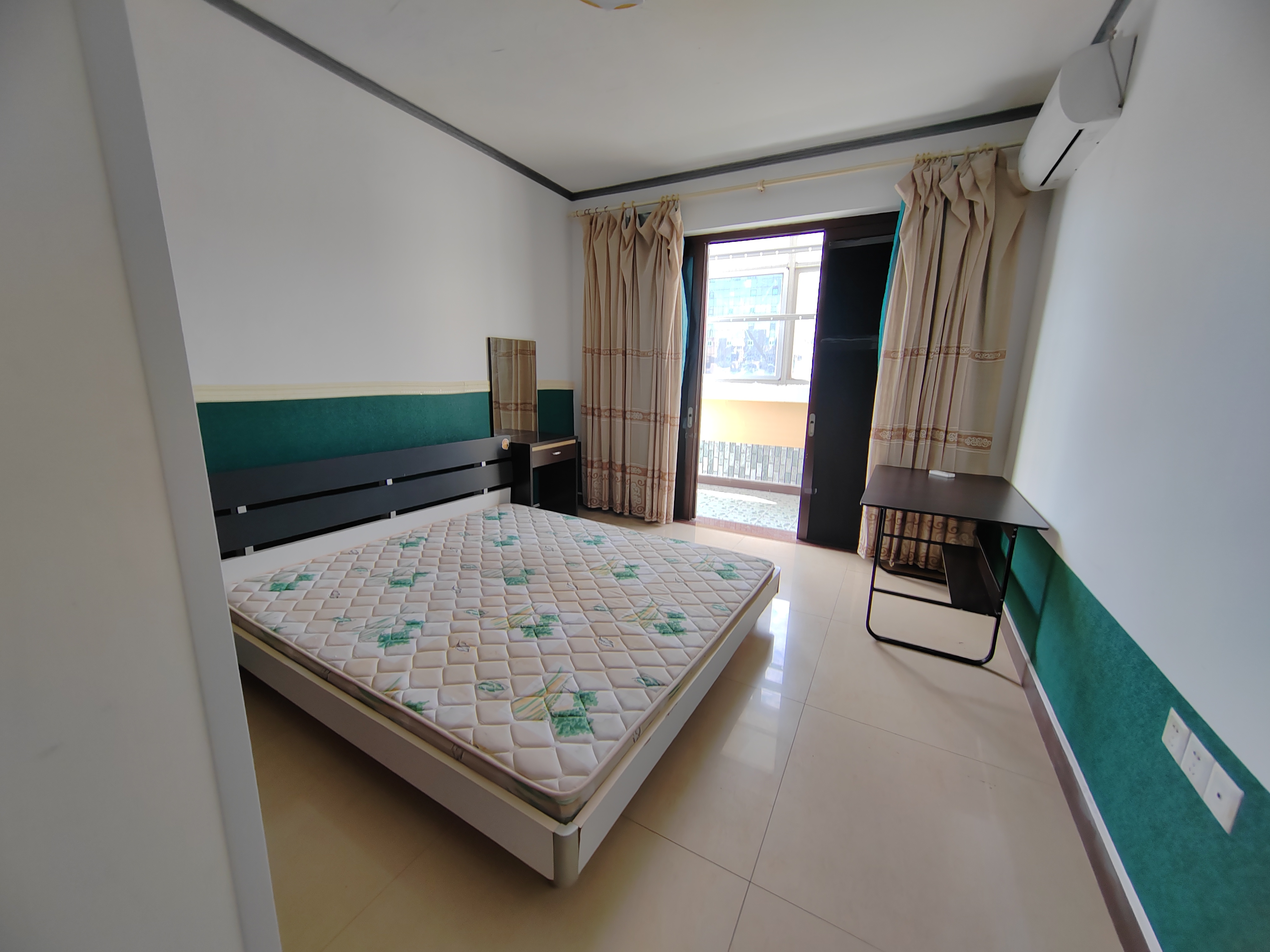 城中城 3室2厅2卫 3100.0元/月 城中城 3室2厅2卫 3100.0元/月室内图