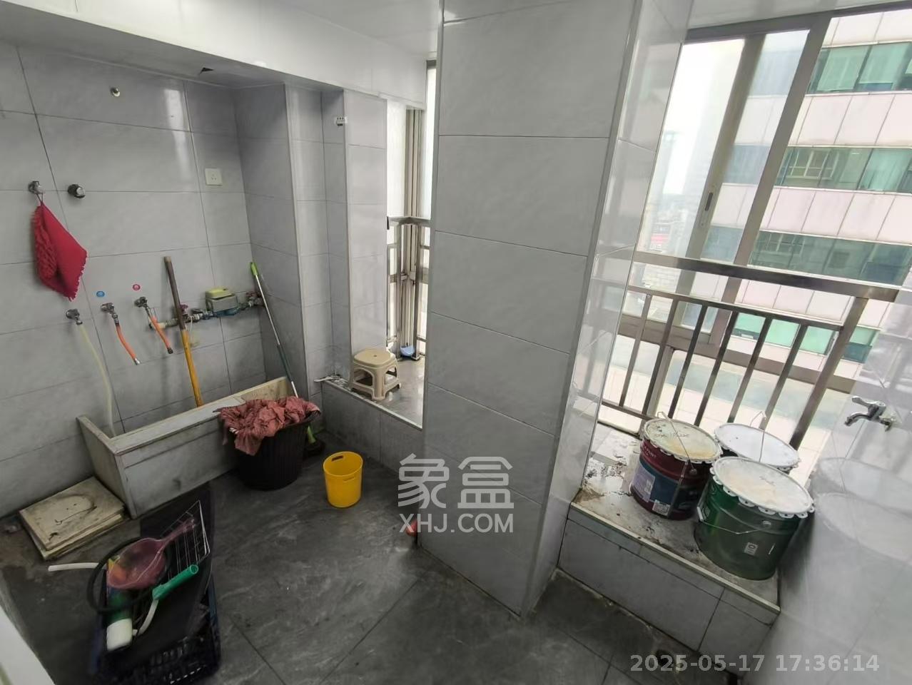 新世界百货（湖南供销大厦）  7室2厅1卫   4000.00元/月室内图