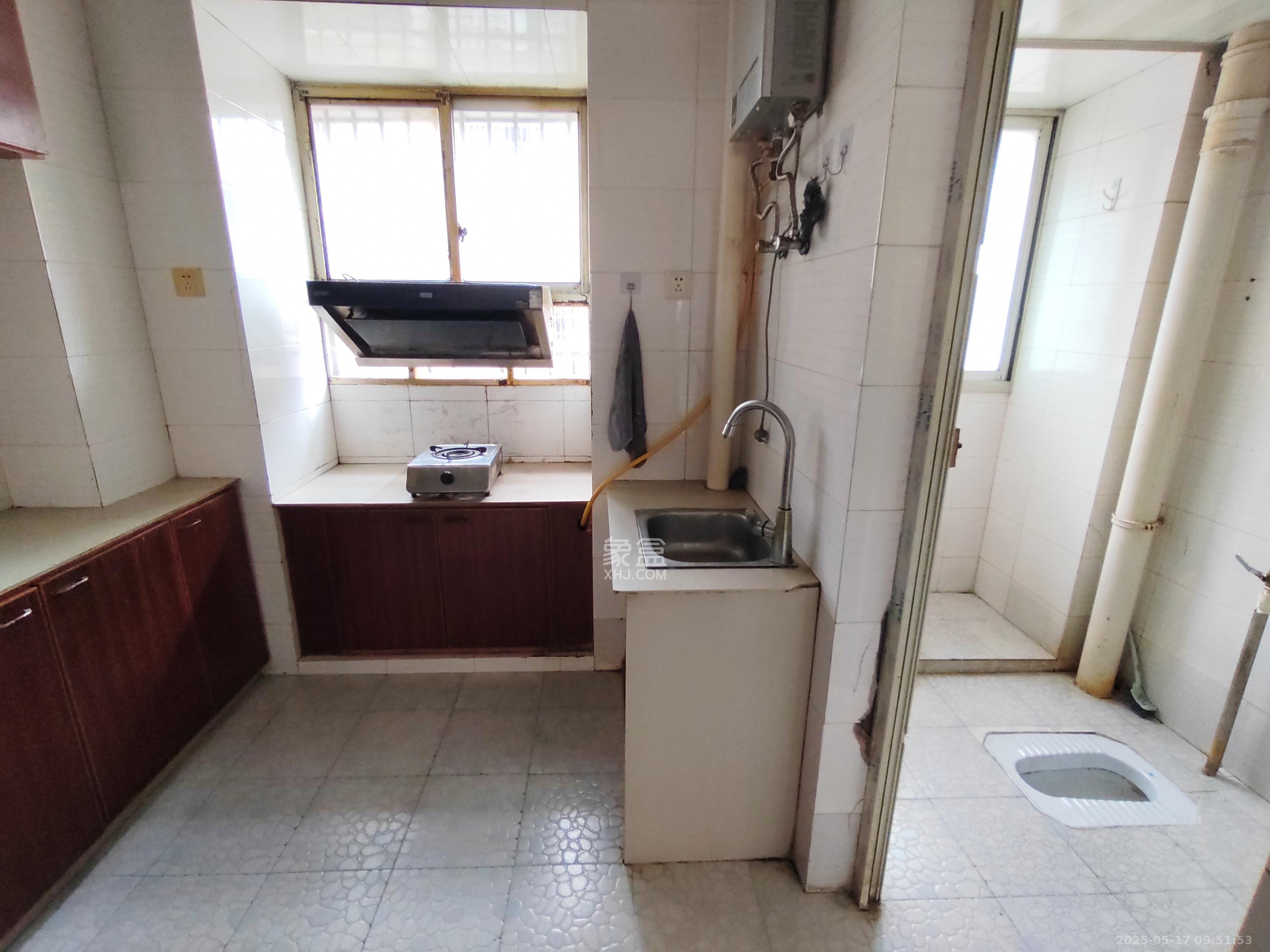 茶子山小区  2室2厅1卫   2000.00元/月室内图