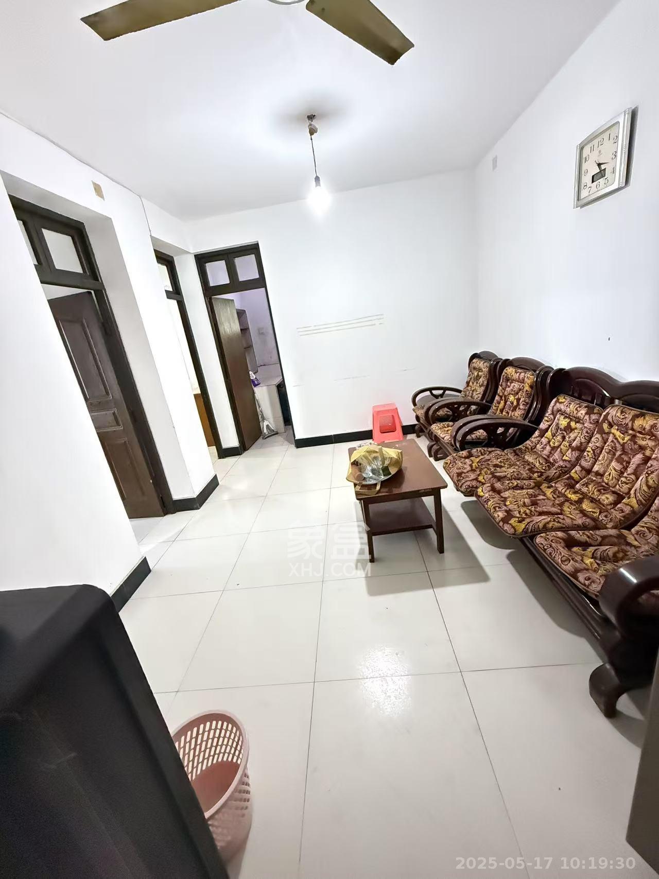 工农桥社区白马公寓(白马庙巷) 1室0厅0卫 1500.0元/月 工农桥社区白马公寓(白马庙巷) 1室0厅0卫 1500.0元/月室内图