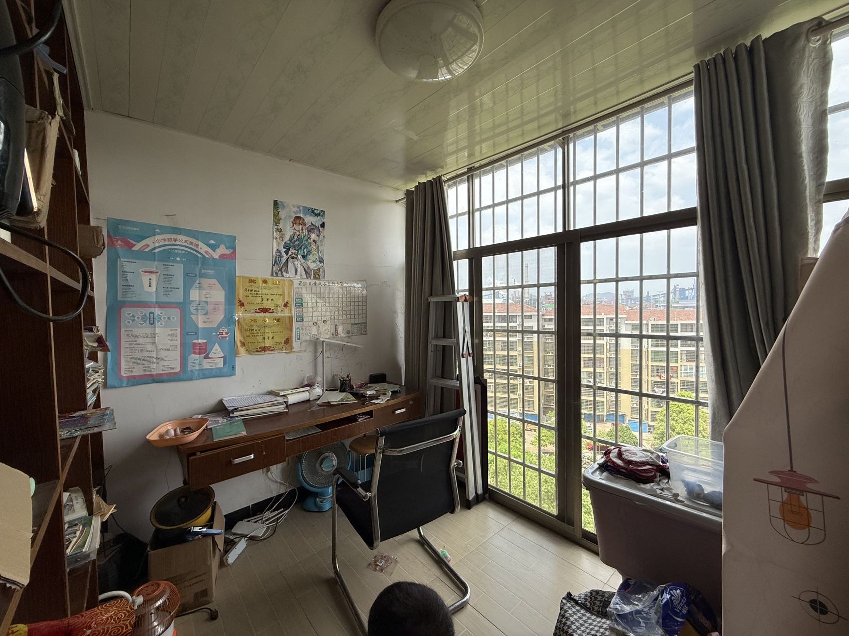 山水绿城  3室2厅2卫    31.8万 山水绿城  3室2厅2卫    31.8万客厅