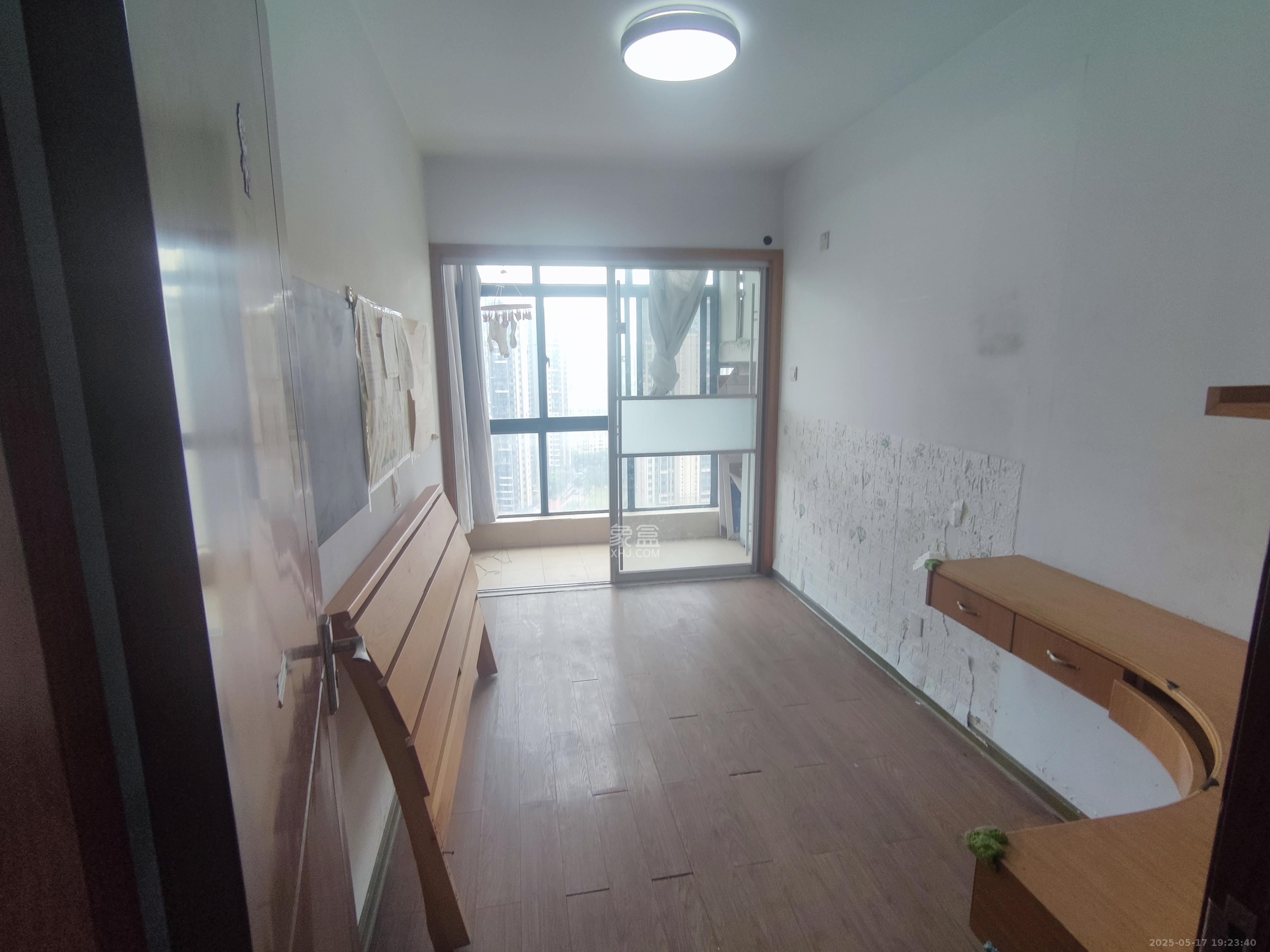 融橙上品  3室1厅1卫   1700.00元/月室内图