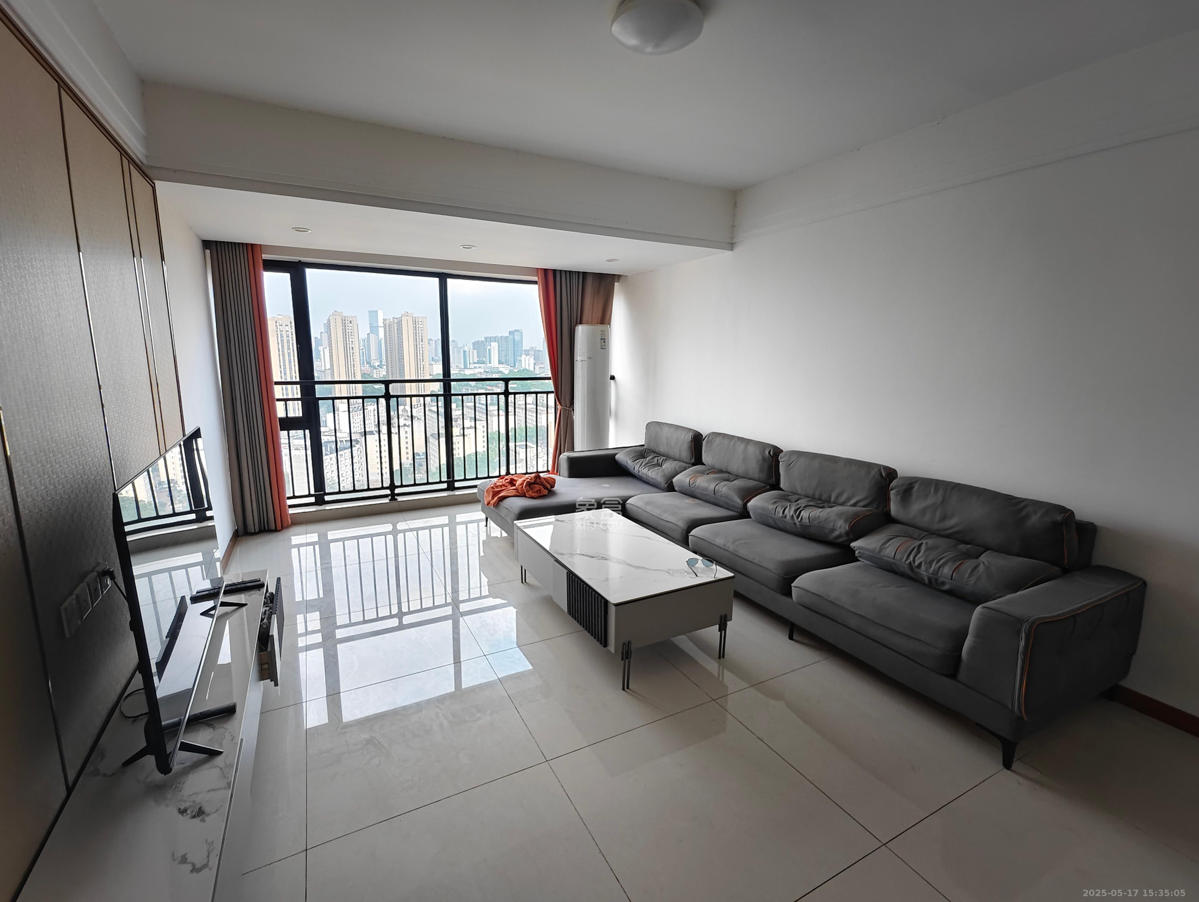 君合天玺 4室1厅2卫 4300.0元/月 君合天玺 4室1厅2卫 4300.0元/月室内图