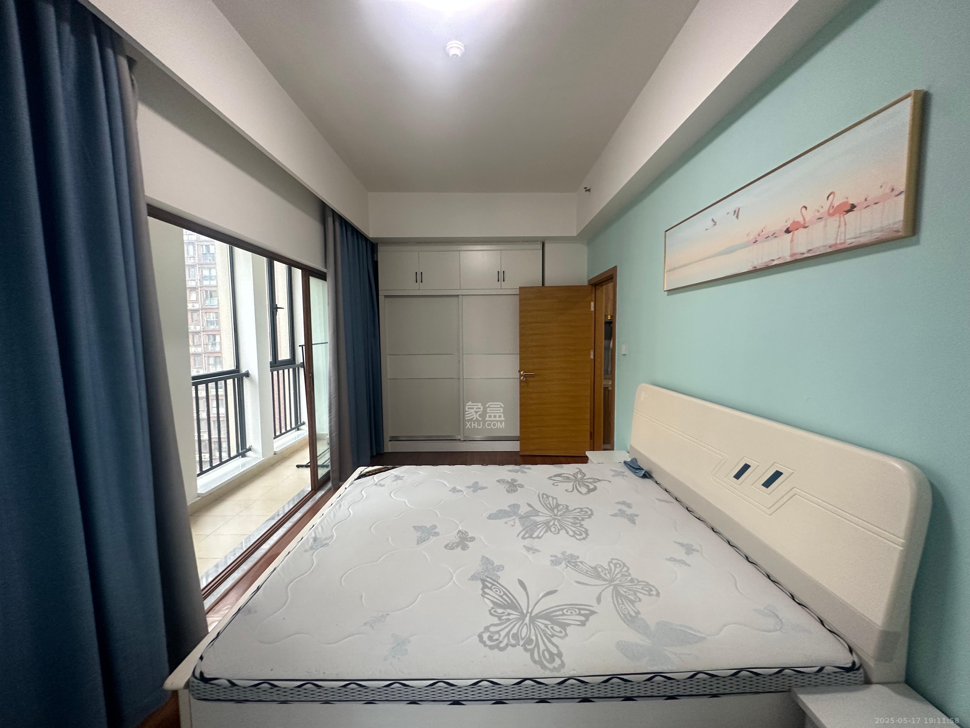 荣泰广场  1室1厅1卫   2200.00元/月室内图