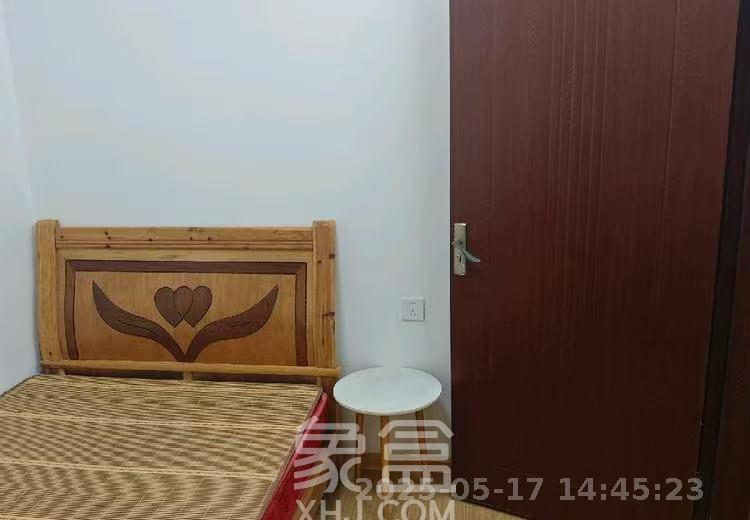 长盛岚庭  3室2厅2卫   2300.00元/月室内图