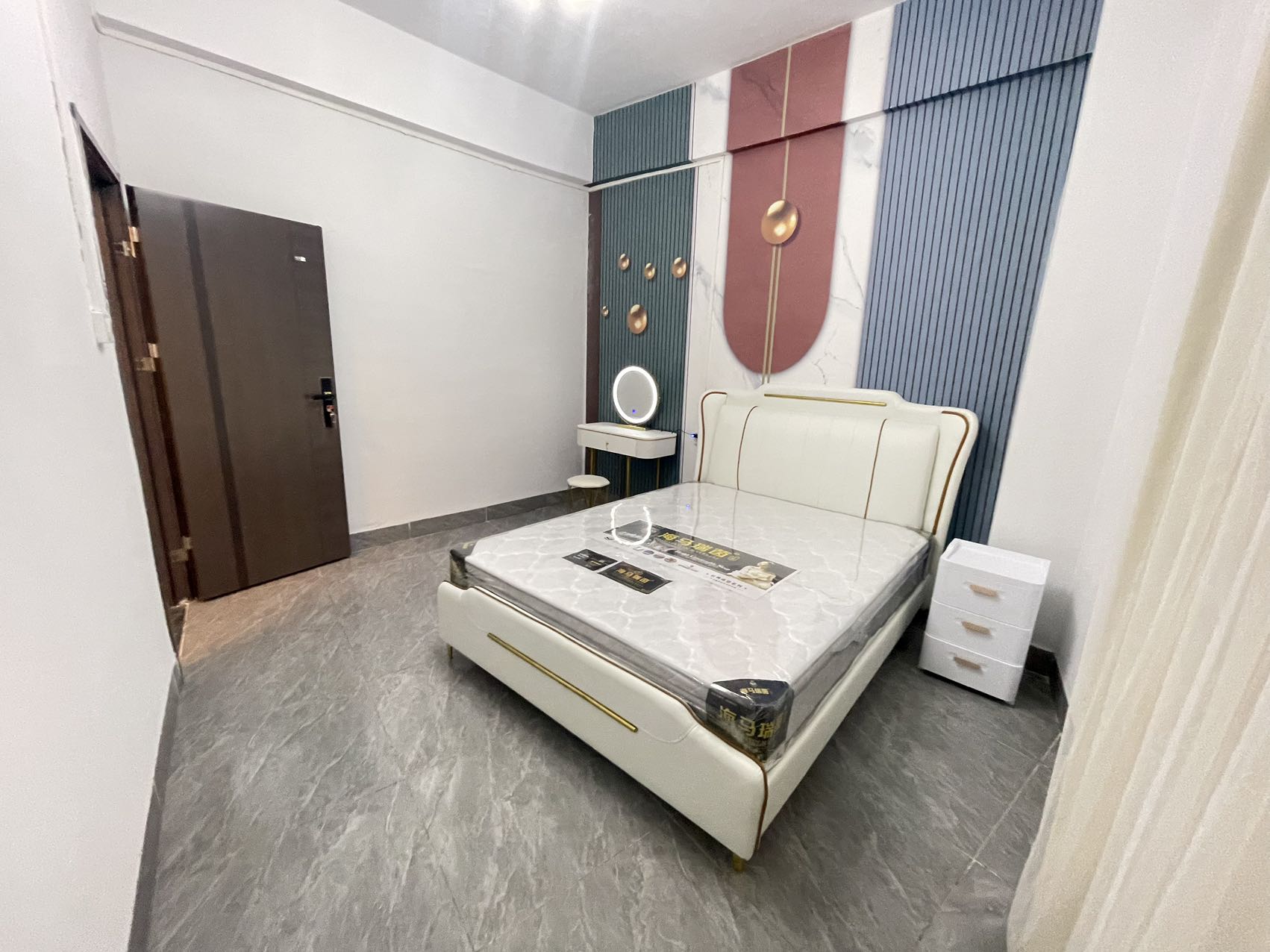 御尚·轻奢公寓(海清苑)  2室1厅1卫    2000.0元/月 御尚·轻奢公寓(海清苑)  2室1厅1卫    2000.0元/月室内图