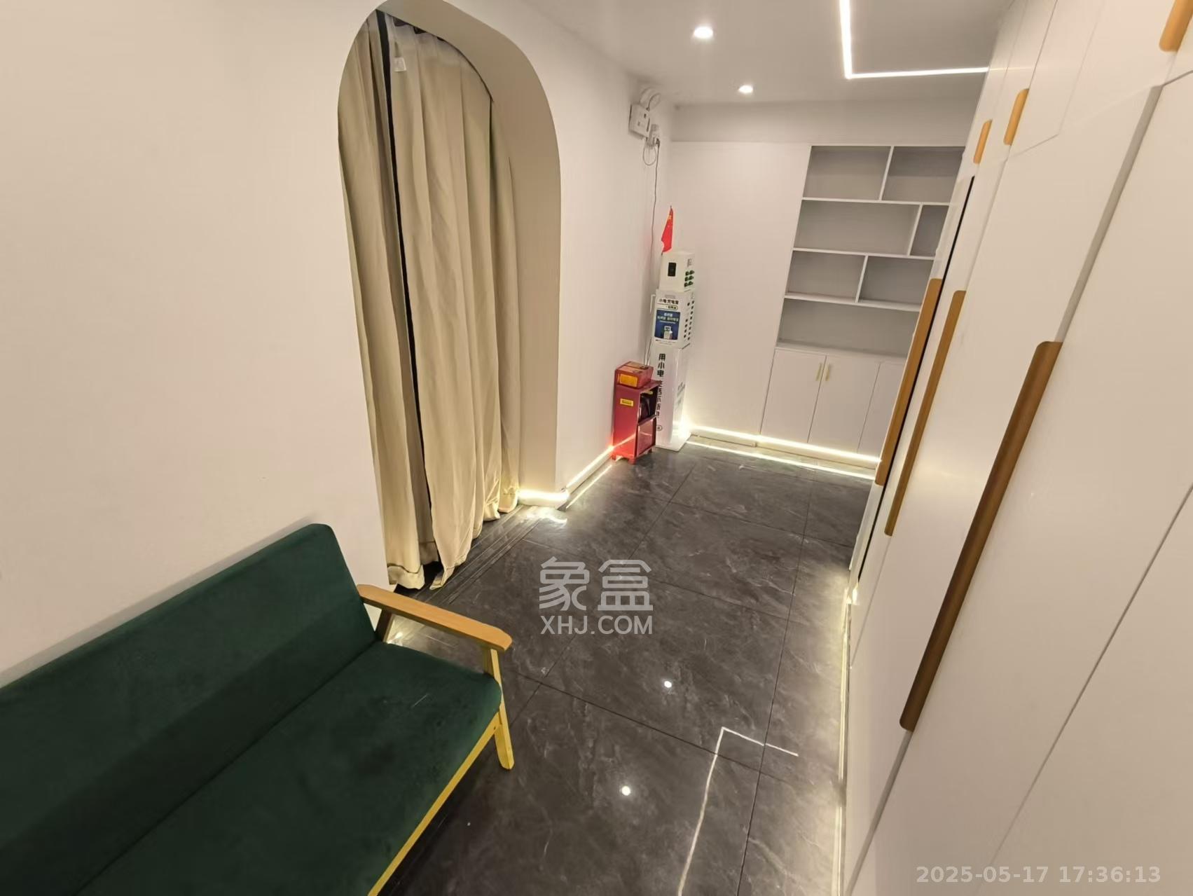 新世界百货（湖南供销大厦）  7室2厅1卫   4000.00元/月室内图