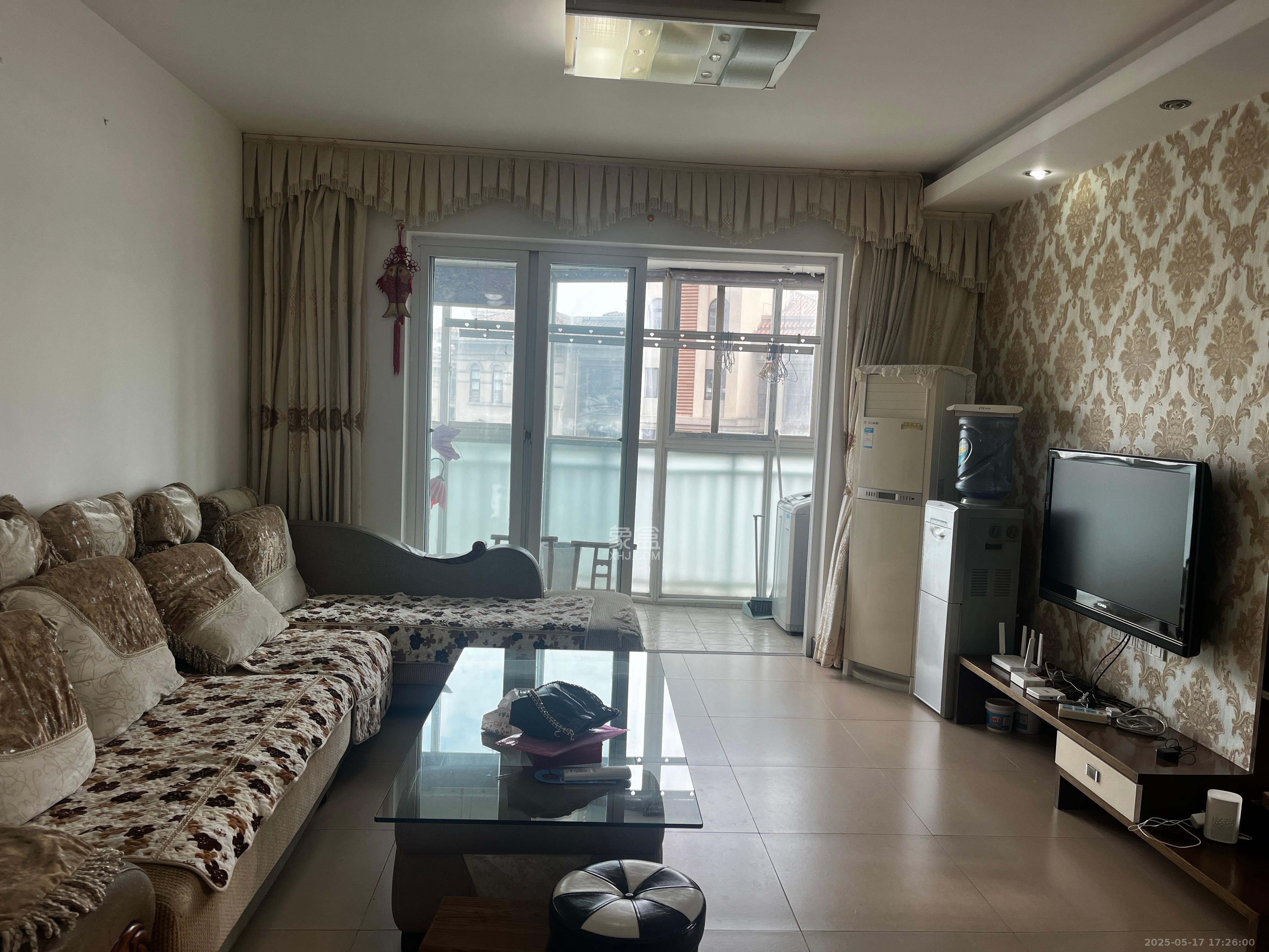 世景华庭  2室2厅1卫   1800.00元/月