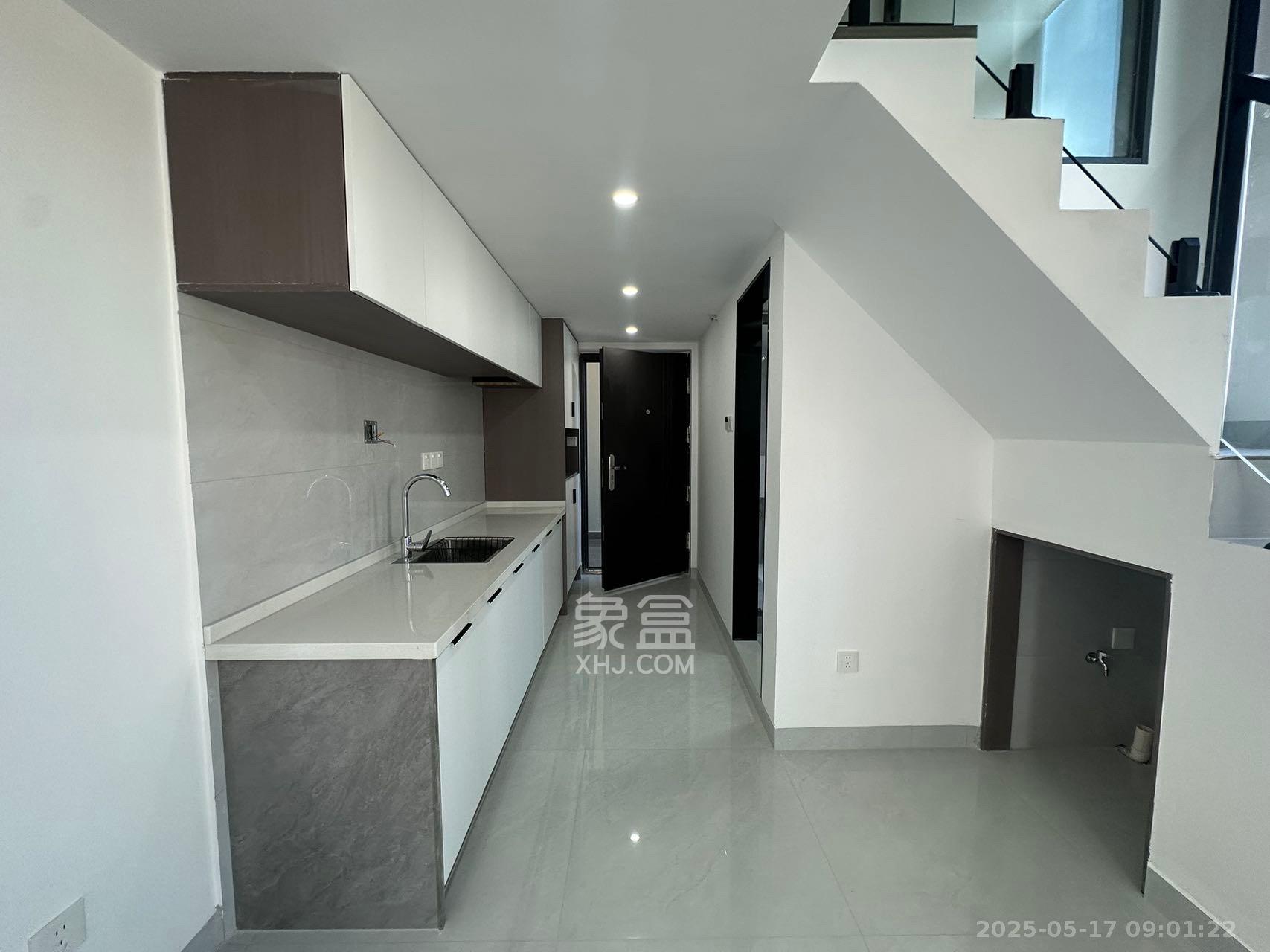 中海阅溪府 2室1厅1卫 2100.0元/月 中海阅溪府 2室1厅1卫 2100.0元/月室内图