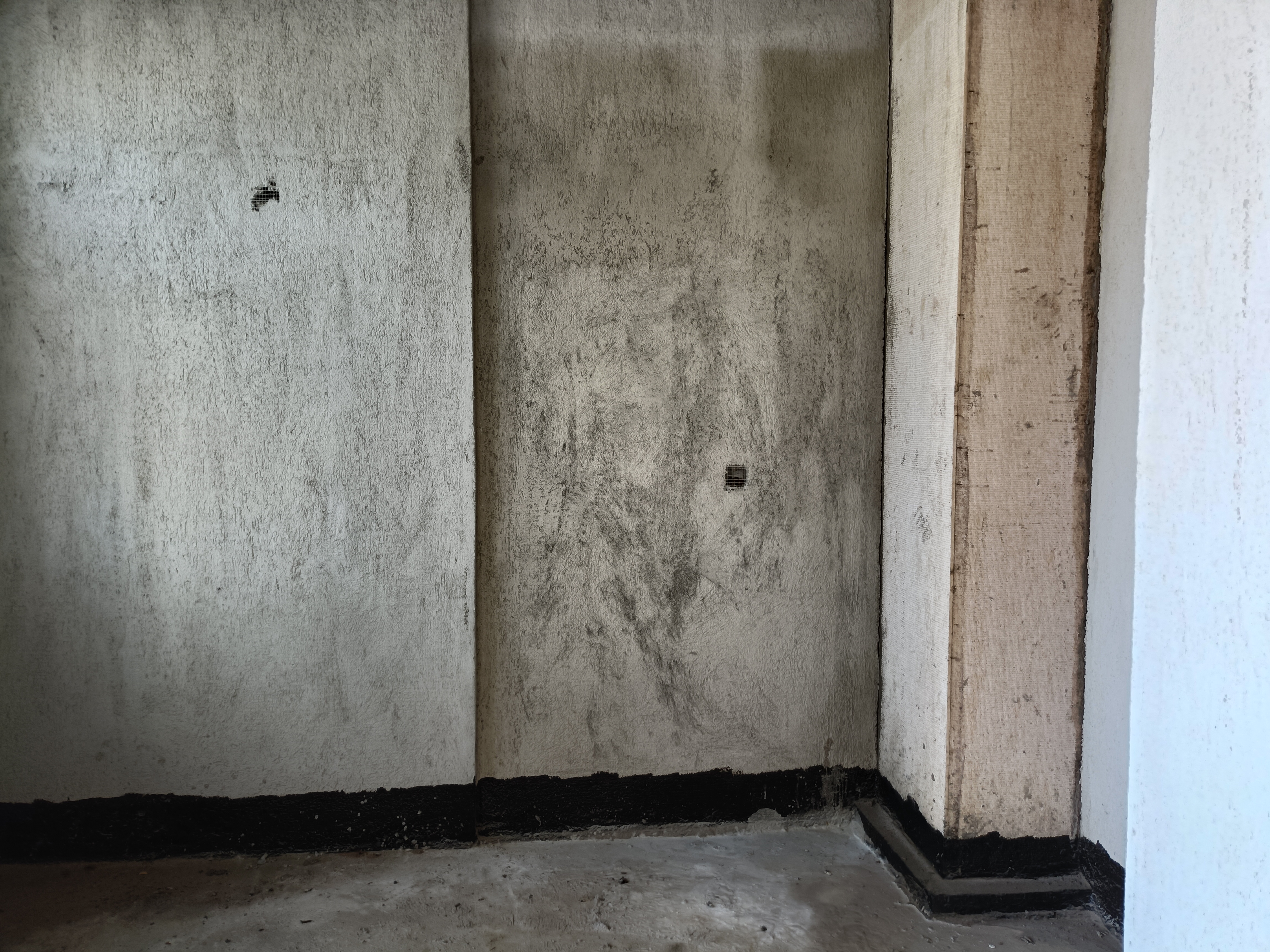 云泰天麓 5室2厅3卫 80.0万 云泰天麓 5室2厅3卫 80.0万客厅