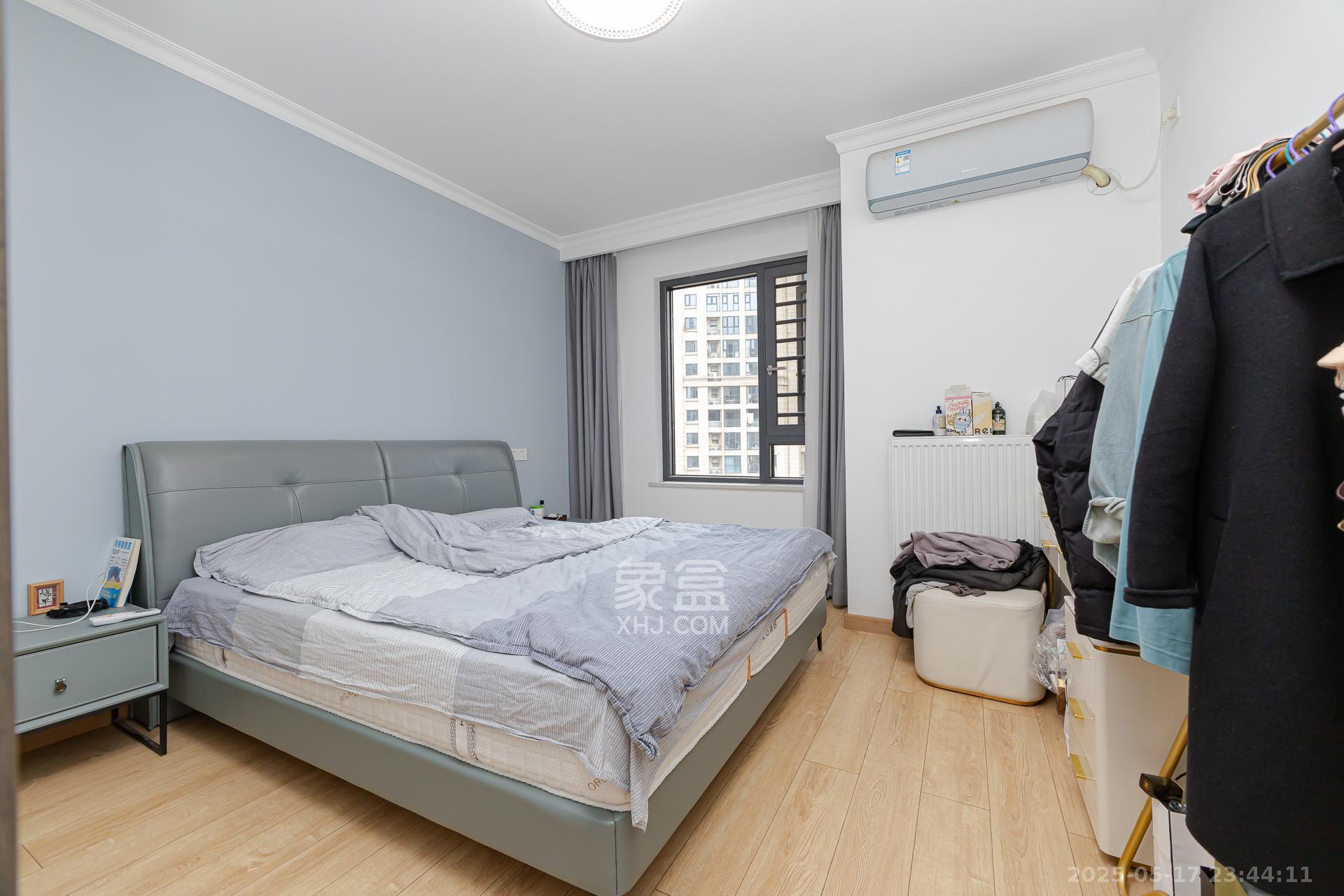 明发阅江悦府 3室2厅2卫 112.0万 明发阅江悦府 3室2厅2卫 112.0万卧室