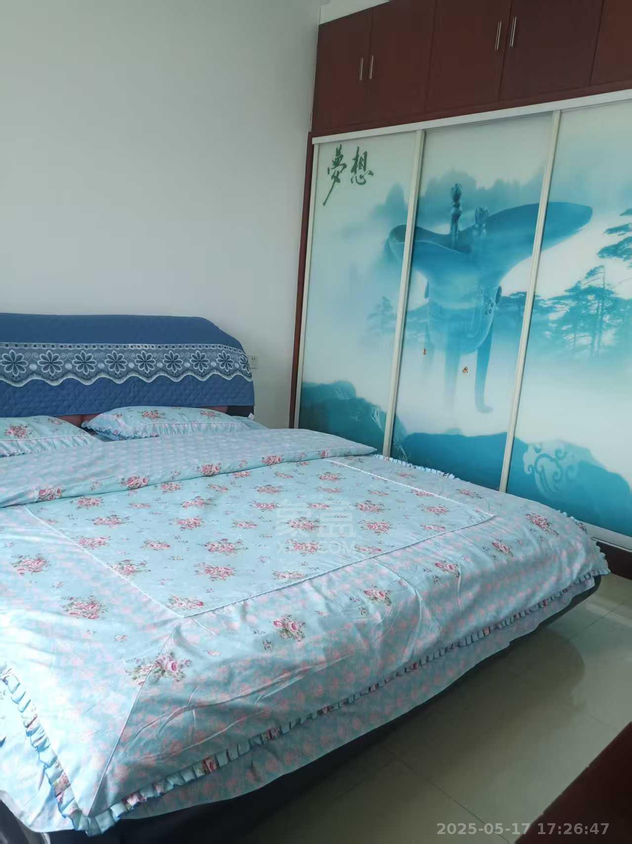 时尚新天地(平和堂) 3室2厅2卫 2500.0元/月 时尚新天地(平和堂) 3室2厅2卫 2500.0元/月室内图