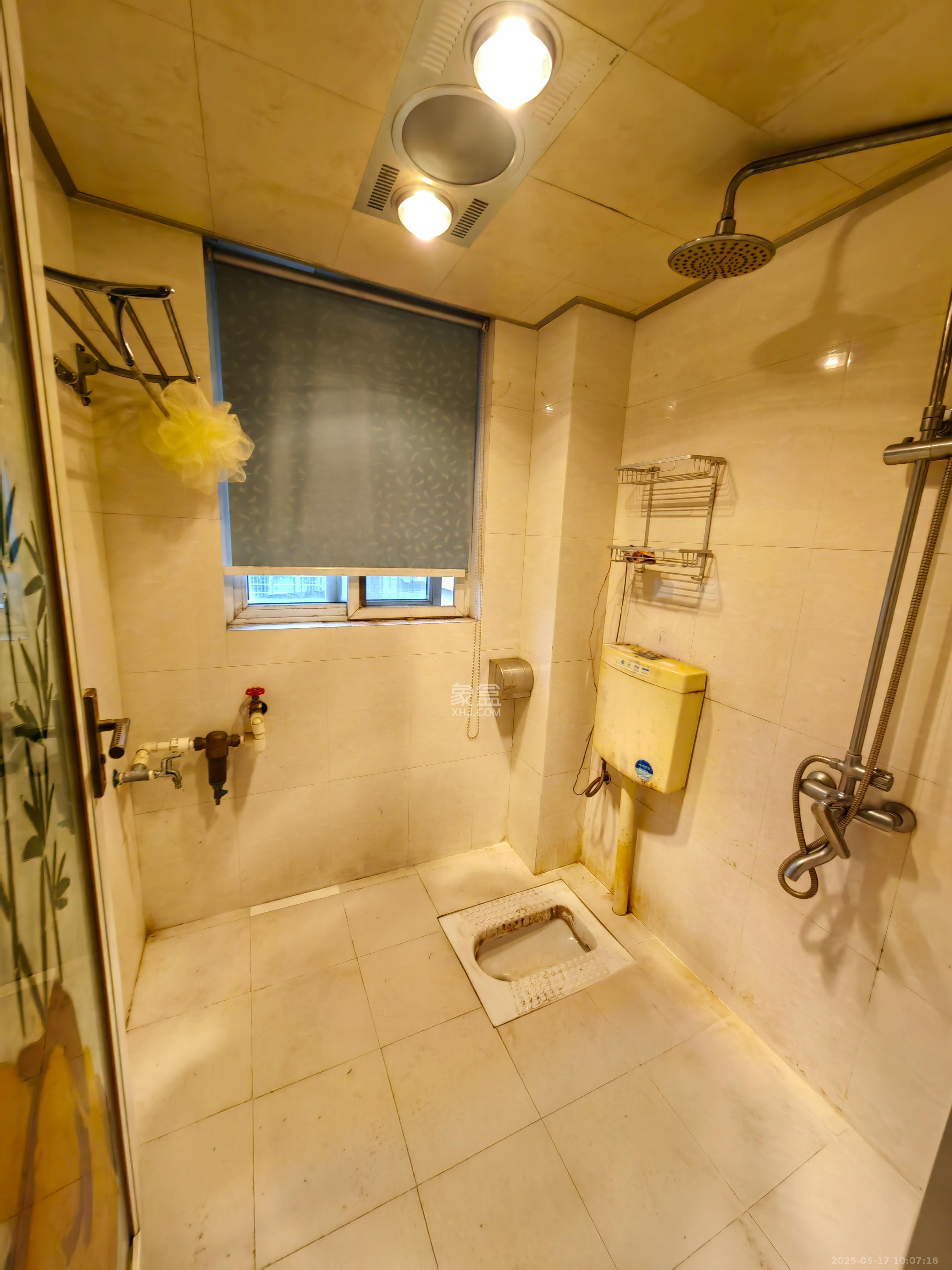 竹满人家 3室2厅2卫 2500.0元/月 竹满人家 3室2厅2卫 2500.0元/月室内图