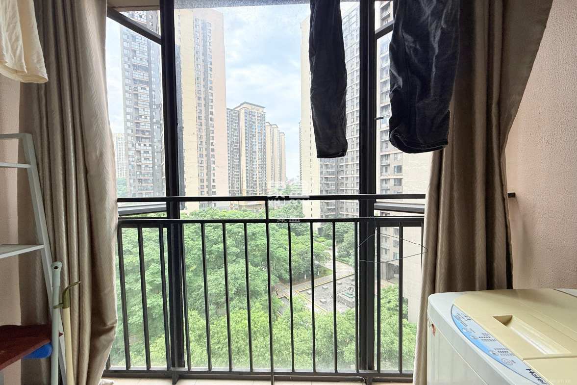 万科金域华府一期 1室1厅1卫 1200.0元/月 万科金域华府一期 1室1厅1卫 1200.0元/月室内图