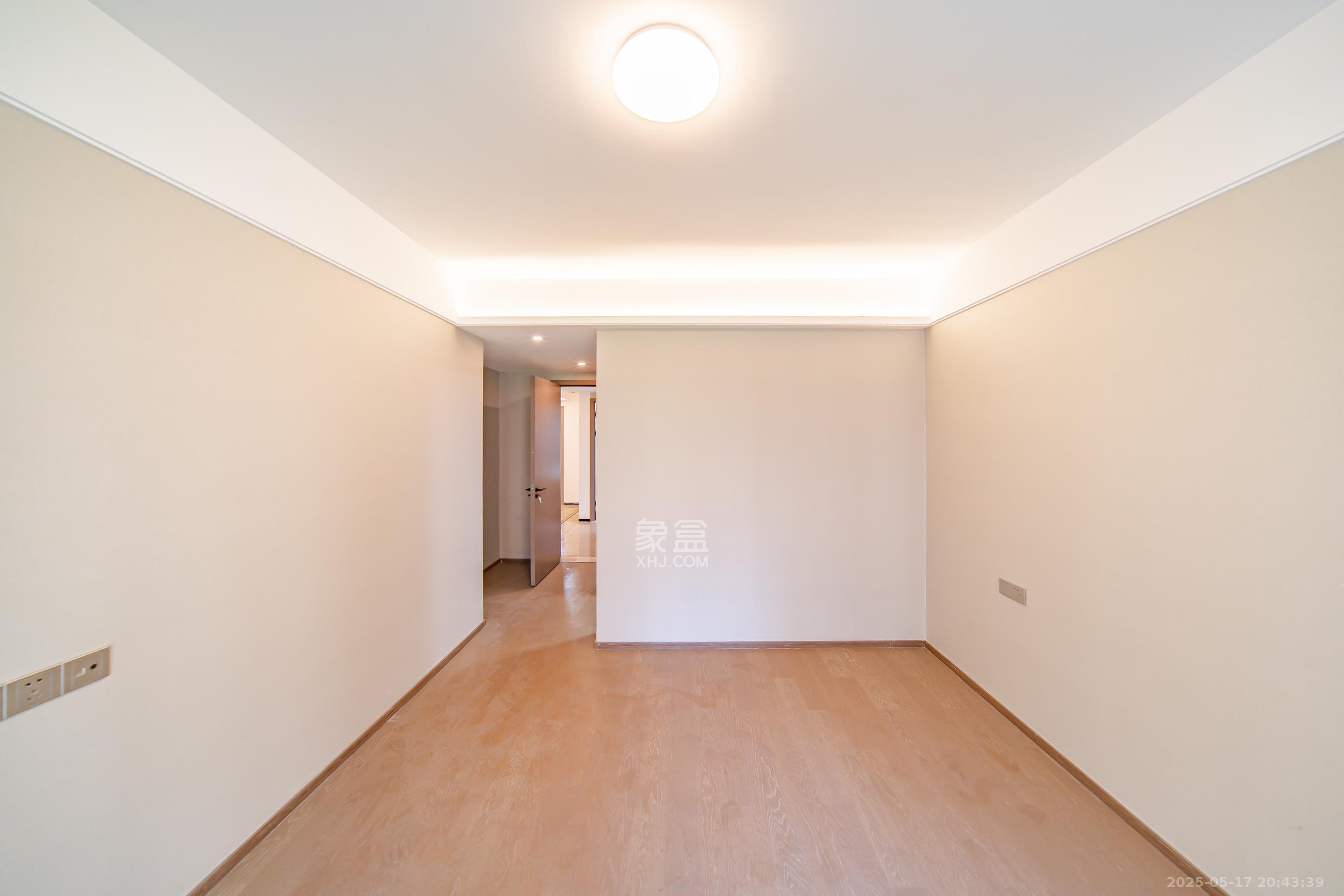 建發(fā)電建江山悅  4室2廳2衛(wèi)   165.00萬