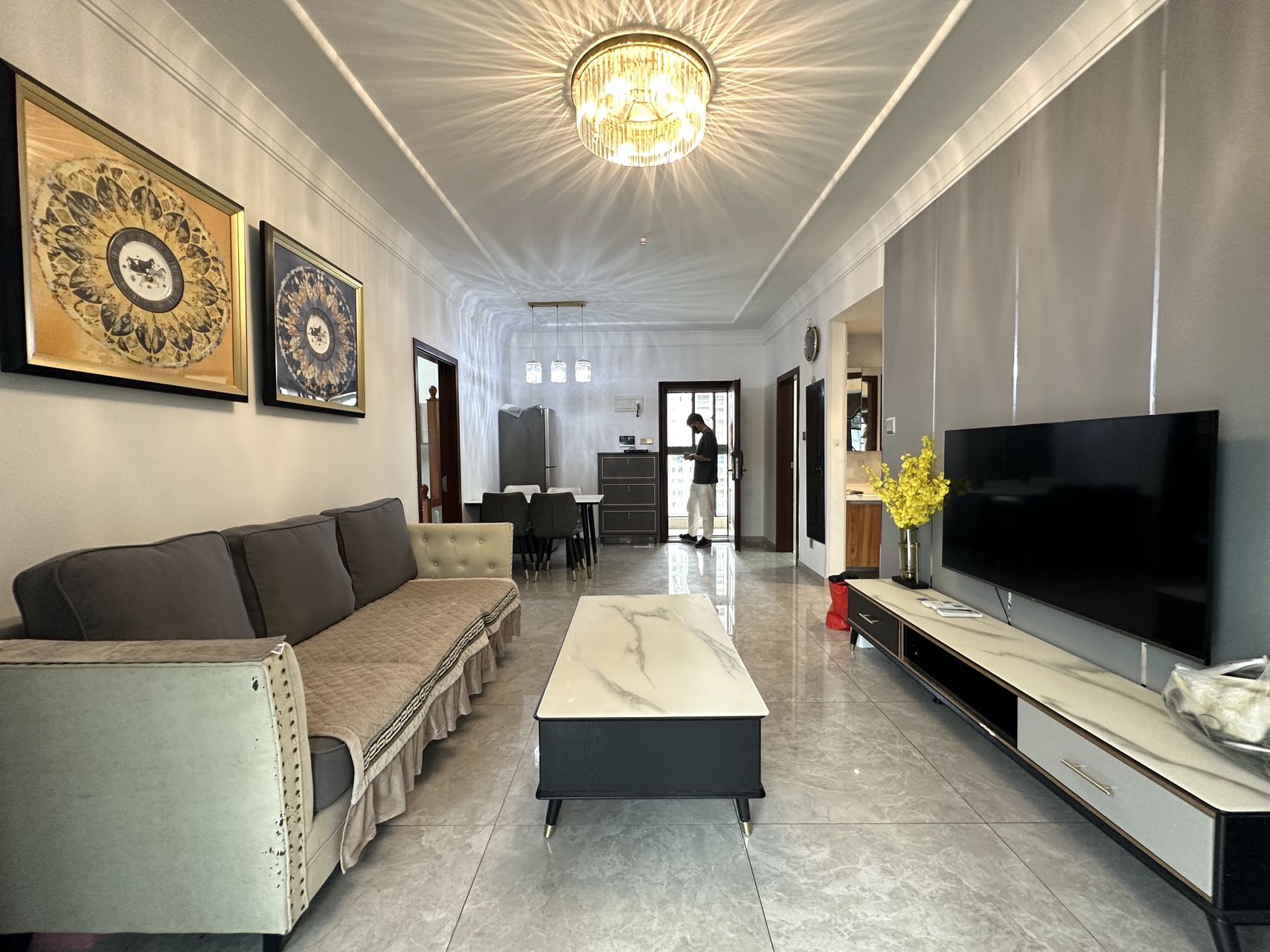 星华海岸城二期  2室2厅1卫    133.0万 星华海岸城二期  2室2厅1卫    133.0万室内图