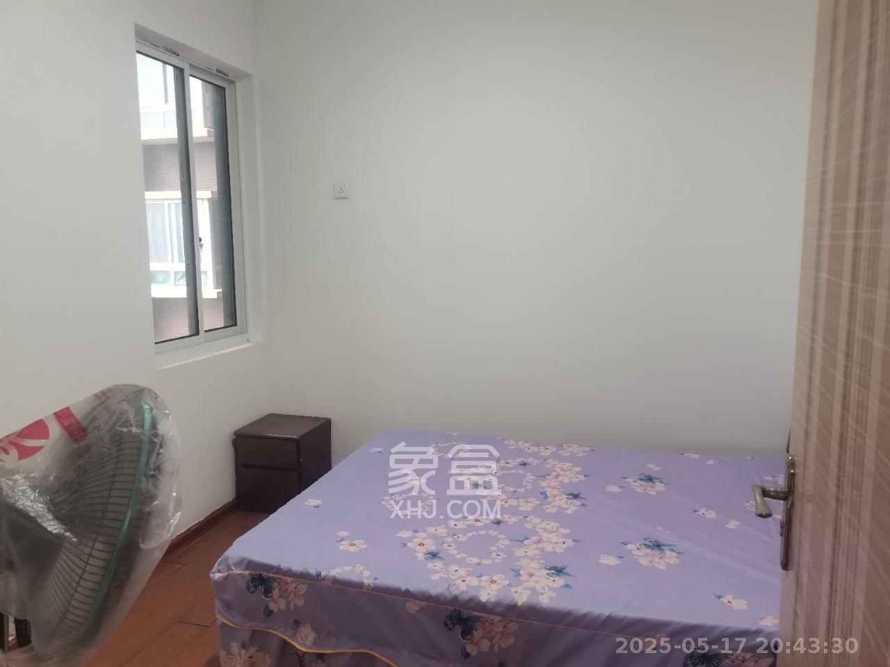 楚天馨苑  3室2厅1卫   1800.00元/月室内图