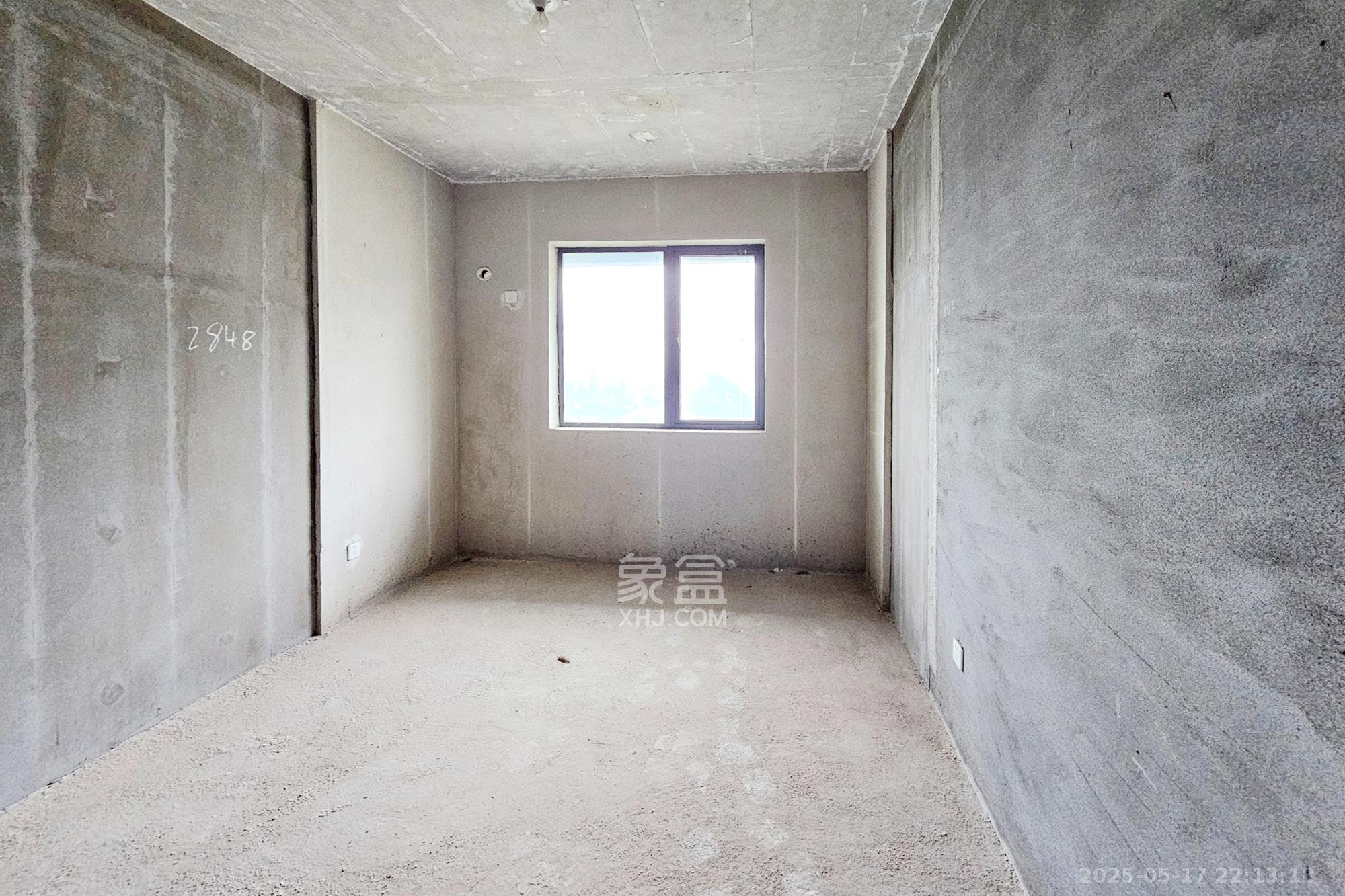 长房东旭国际 3室1厅1卫 125.0万 长房东旭国际 3室1厅1卫 125.0万卧室