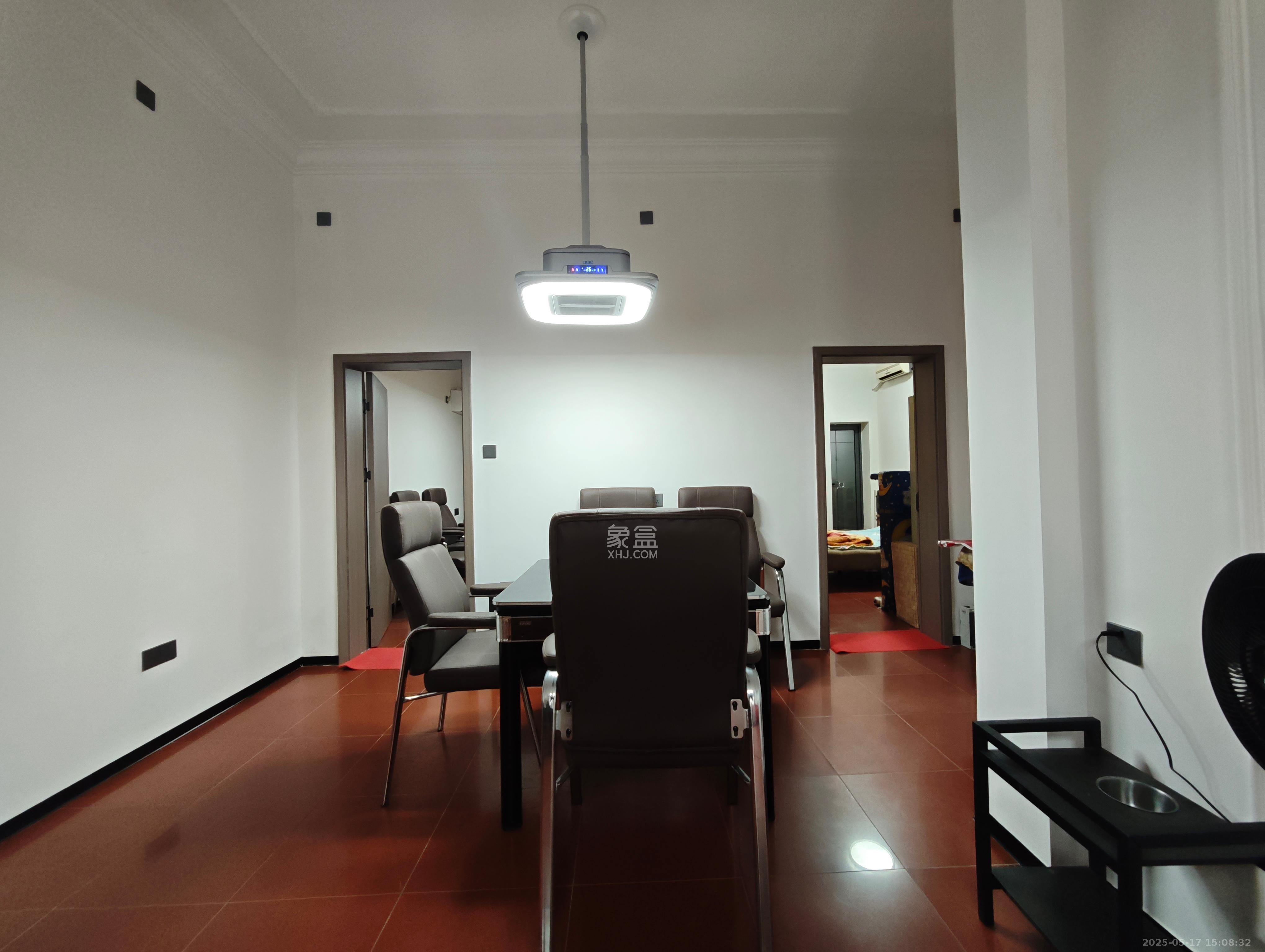 麻园公寓(下麻园岭40号) 3室2厅1卫 3500.0元/月 麻园公寓(下麻园岭40号) 3室2厅1卫 3500.0元/月室内图