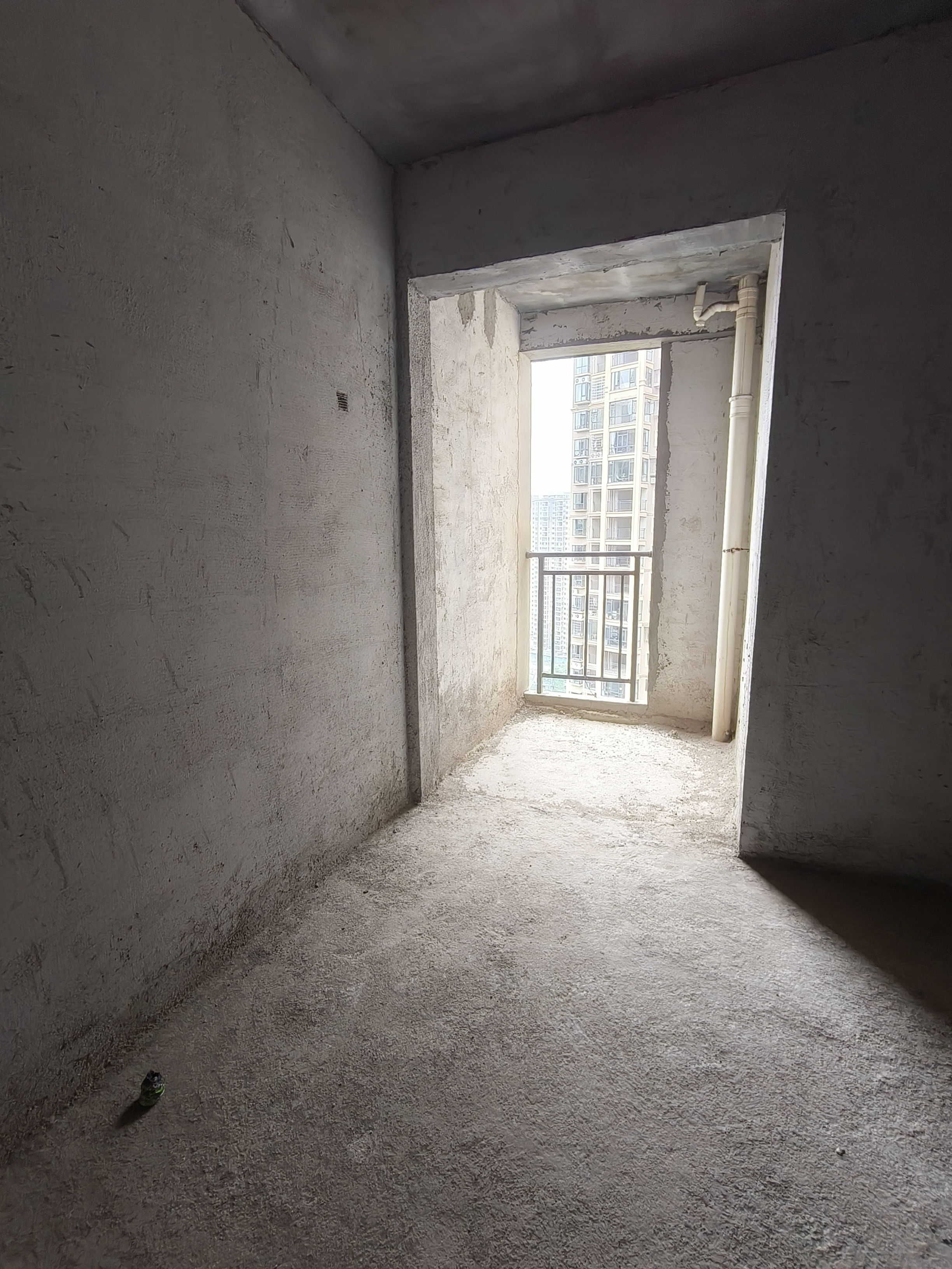 华剑首郡+五江珑悦 2室2厅1卫 43.8万 华剑首郡+五江珑悦 2室2厅1卫 43.8万客厅