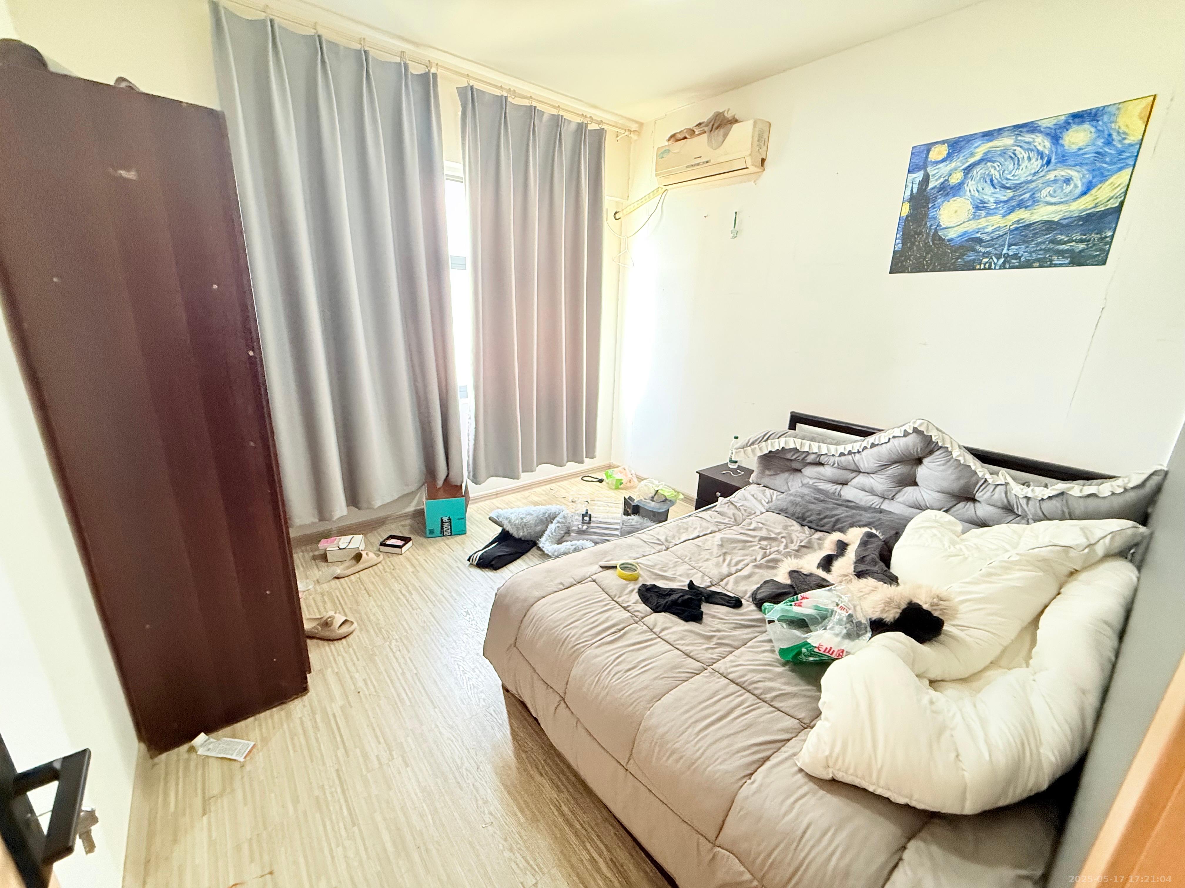 汇源大厦 3室1厅1卫 4200.0元/月 汇源大厦 3室1厅1卫 4200.0元/月室内图