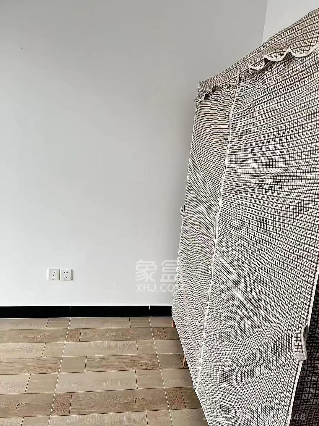中建悦和城  1室1厅1卫   1300.00元/月室内图