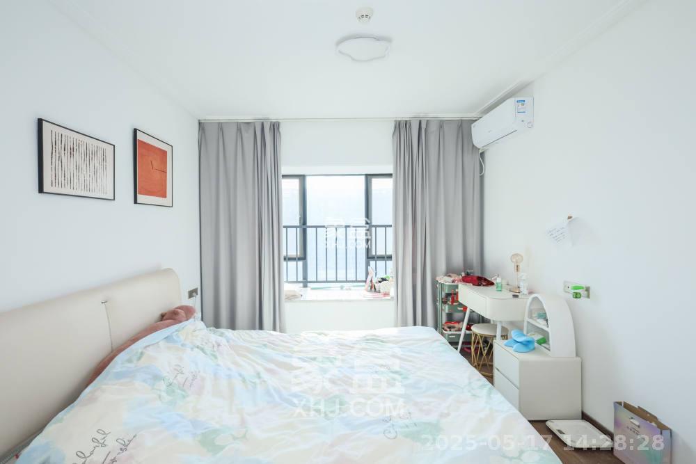 中国铁建湘语梅溪  3室2厅2卫   3300.00元/月室内图