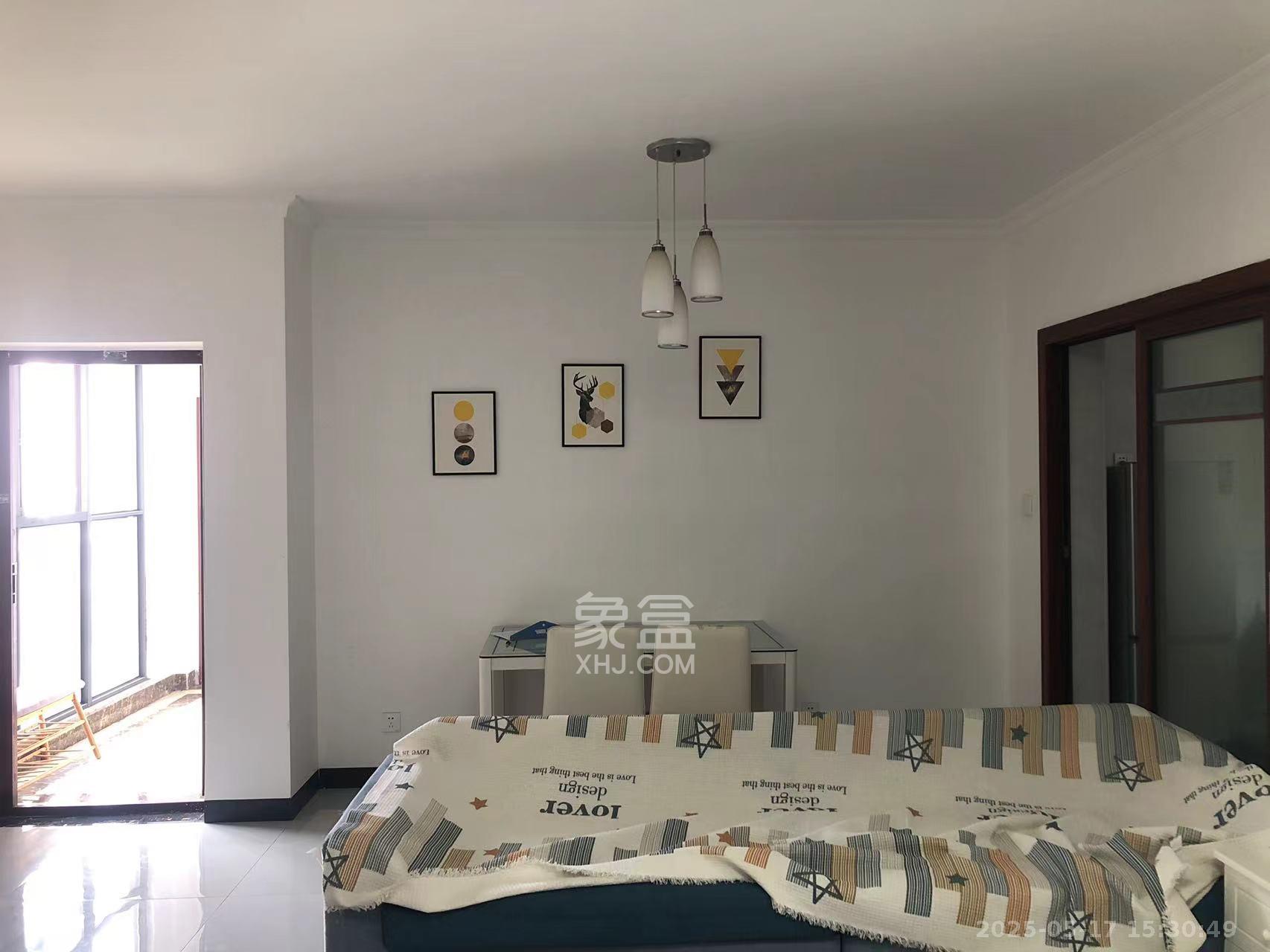 荣盛花语书苑  3室2厅1卫    2500.0元/月室内图