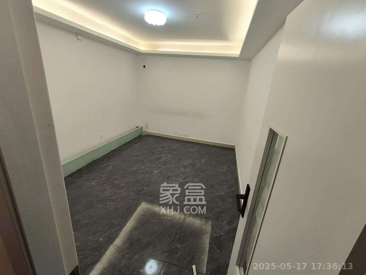 新世界百货（湖南供销大厦）  7室2厅1卫   4000.00元/月室内图