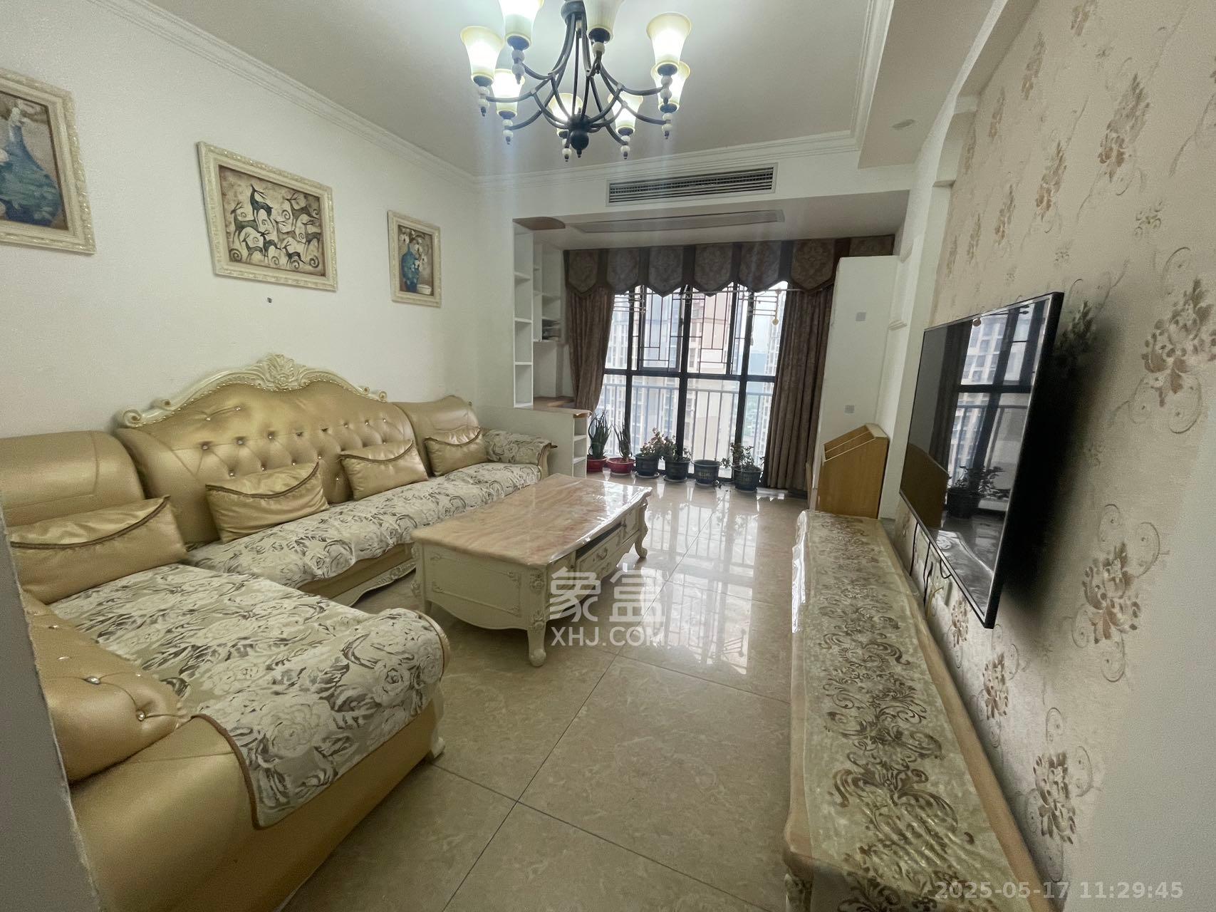 梅溪鑫苑名家 3室2厅1卫 2600.0元/月 梅溪鑫苑名家 3室2厅1卫 2600.0元/月室内图