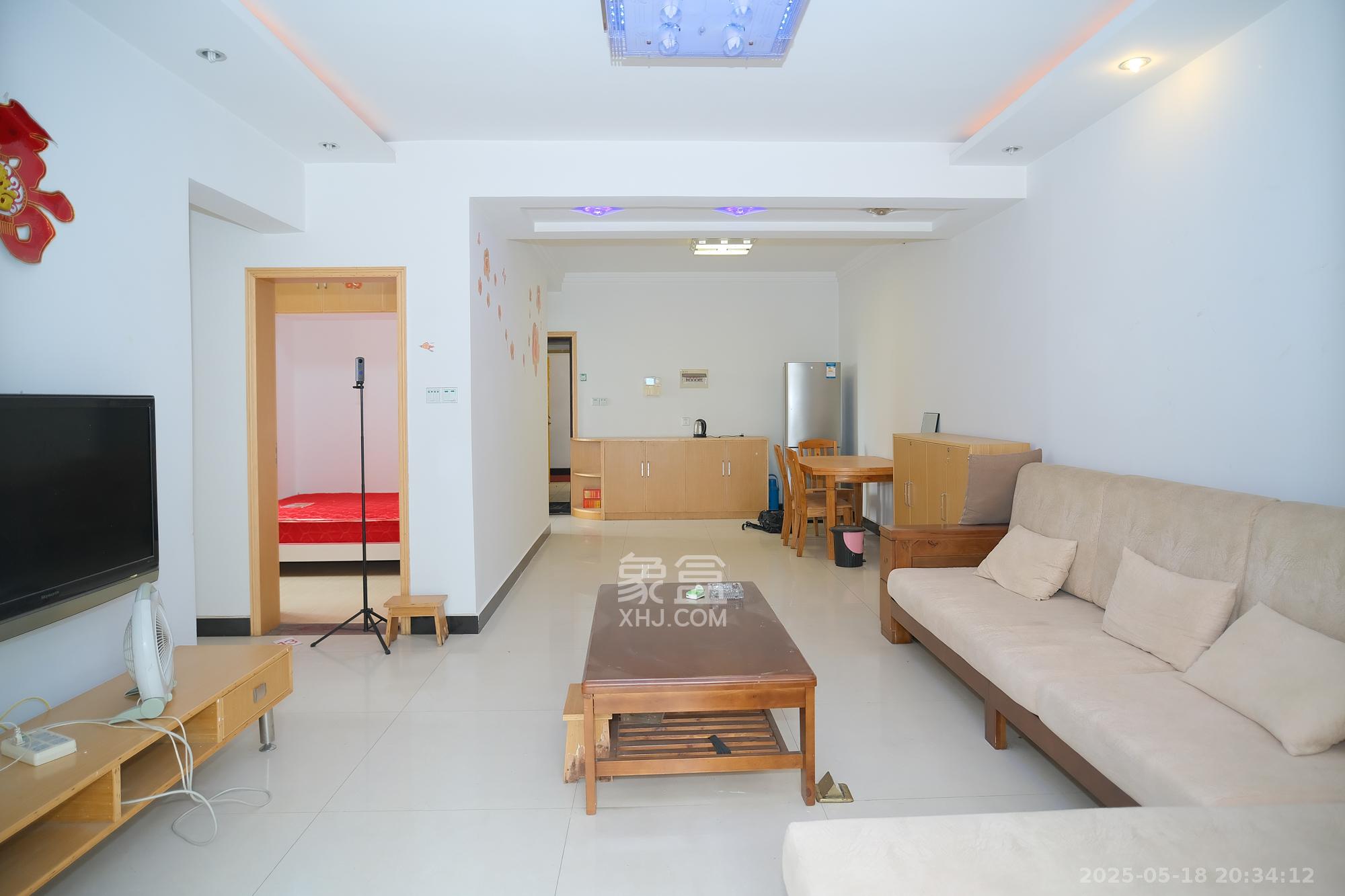 世景华庭 2室2厅1卫 60.0万 世景华庭 2室2厅1卫 60.0万客厅