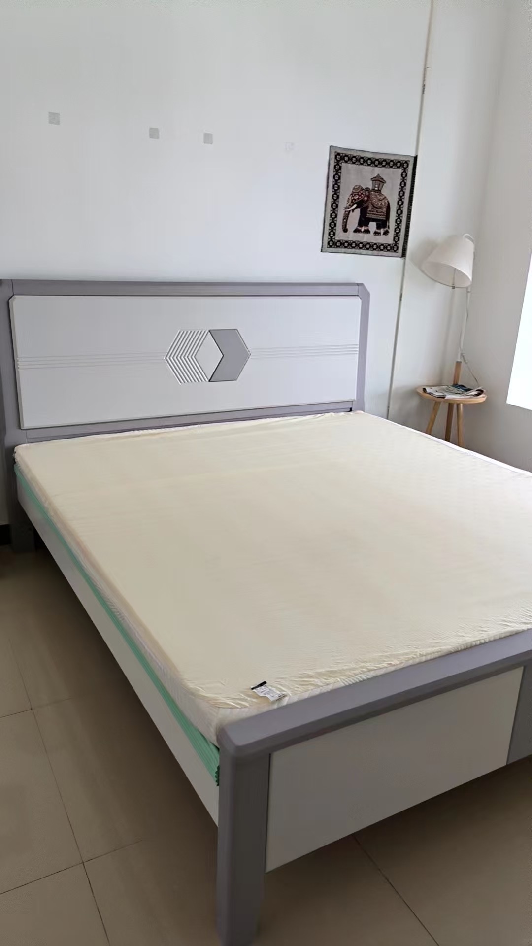 夏瑶花苑  3室1厅4卫   2700.00元/月室内图