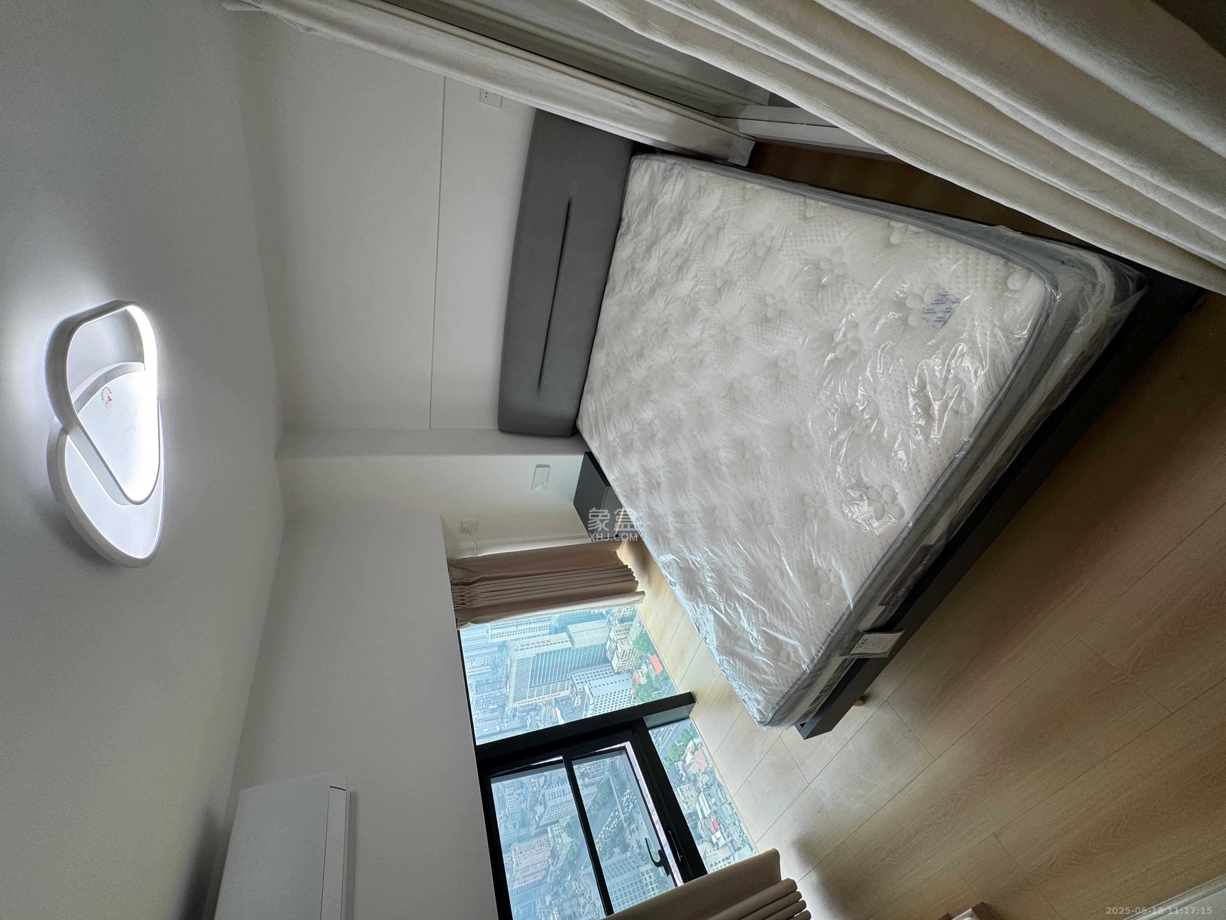 华润置地中心 2室1厅1卫 4200.0元/月 华润置地中心 2室1厅1卫 4200.0元/月室内图