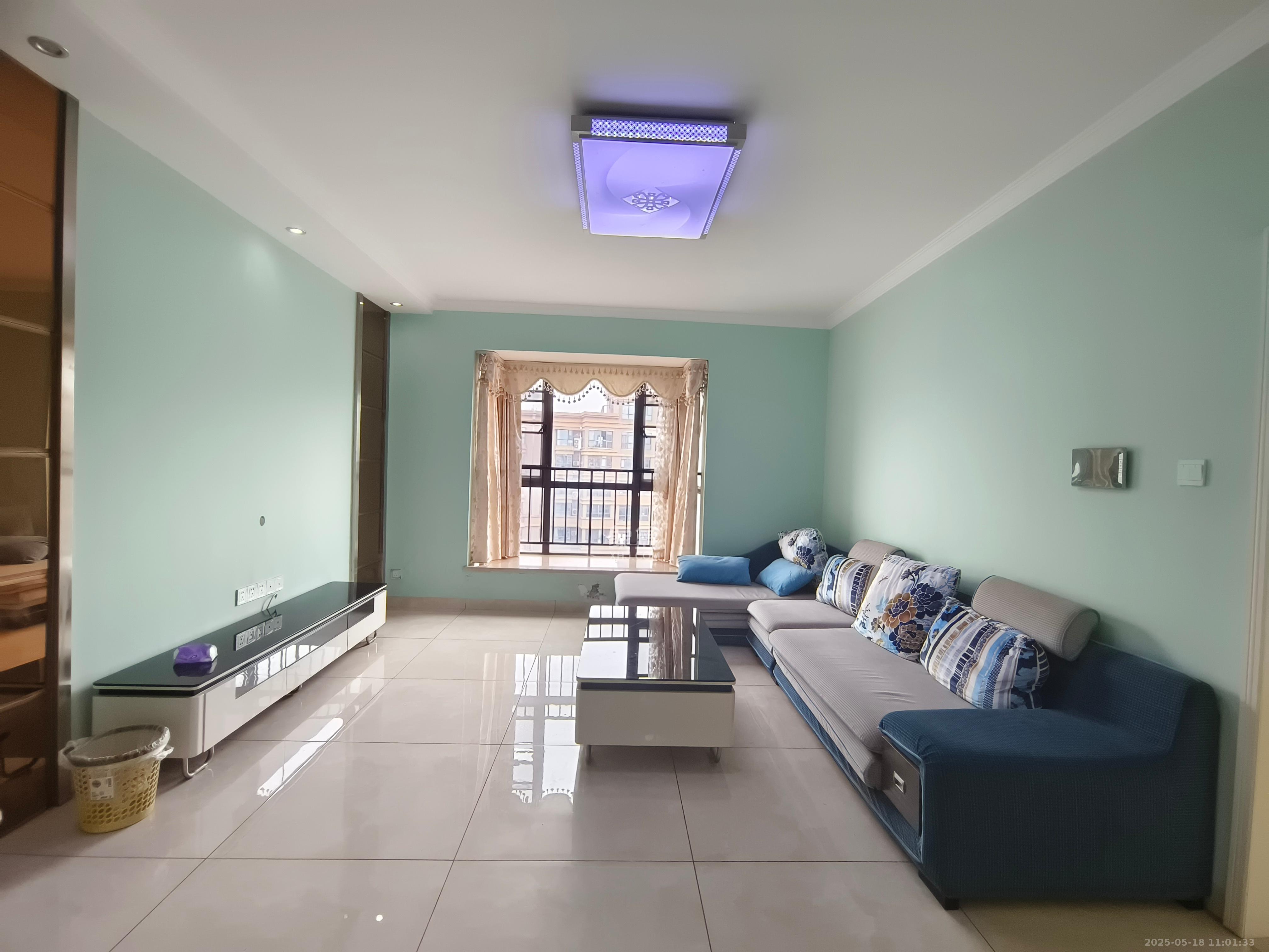 万象凯旋湾 3室2厅2卫 3000.0元/月 万象凯旋湾 3室2厅2卫 3000.0元/月室内图