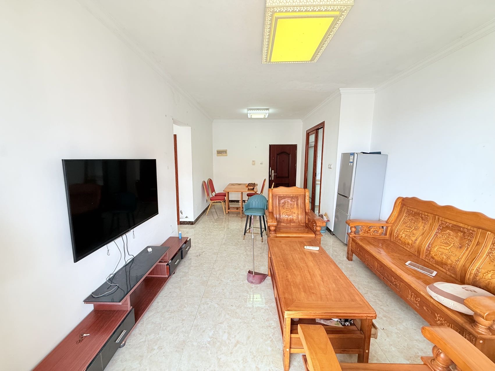 盛世一品 2室1厅1卫 2400.0元/月 盛世一品 2室1厅1卫 2400.0元/月室内图