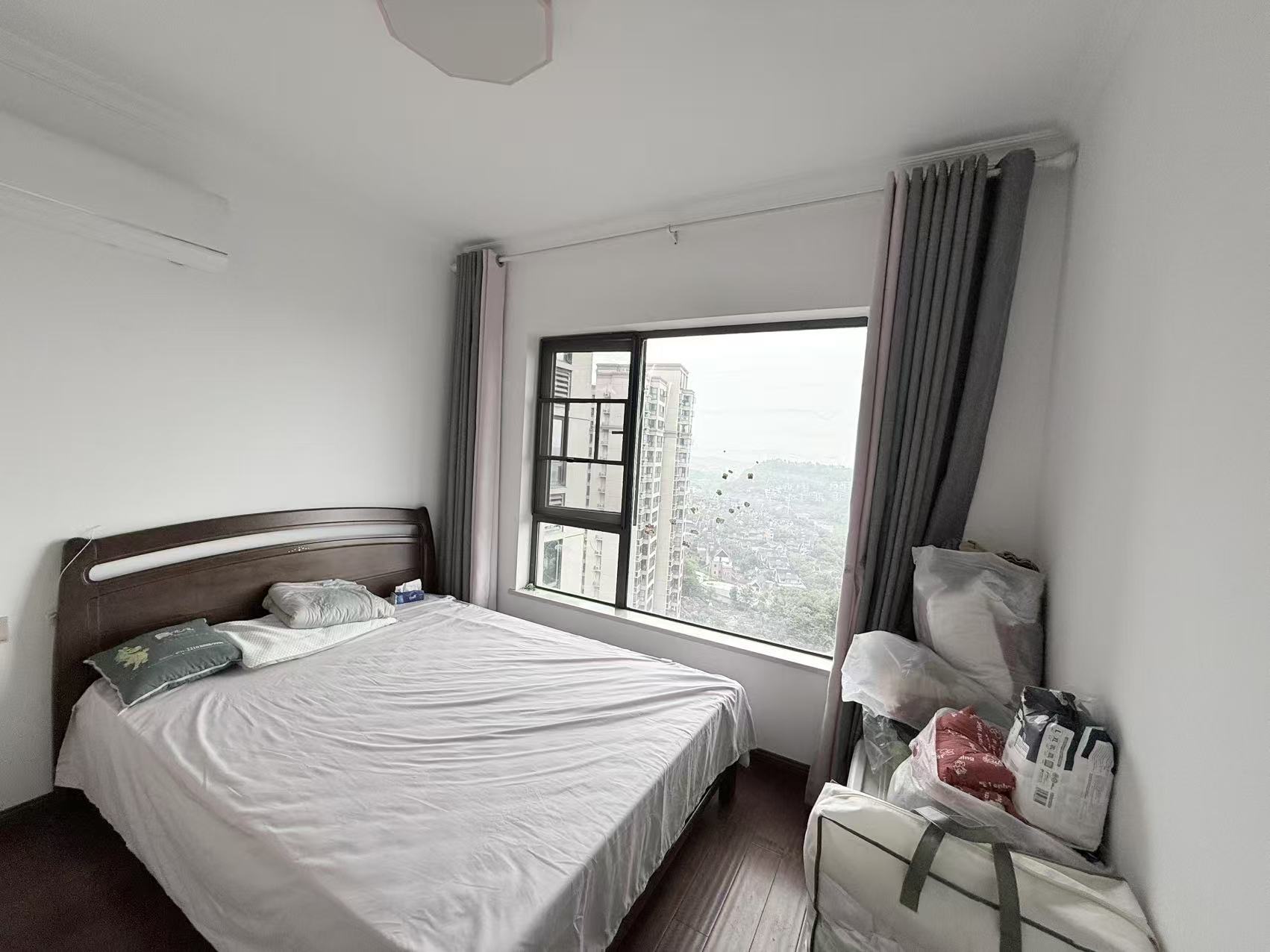 城市公园 3室2厅2卫 49.0万 城市公园 3室2厅2卫 49.0万室内图