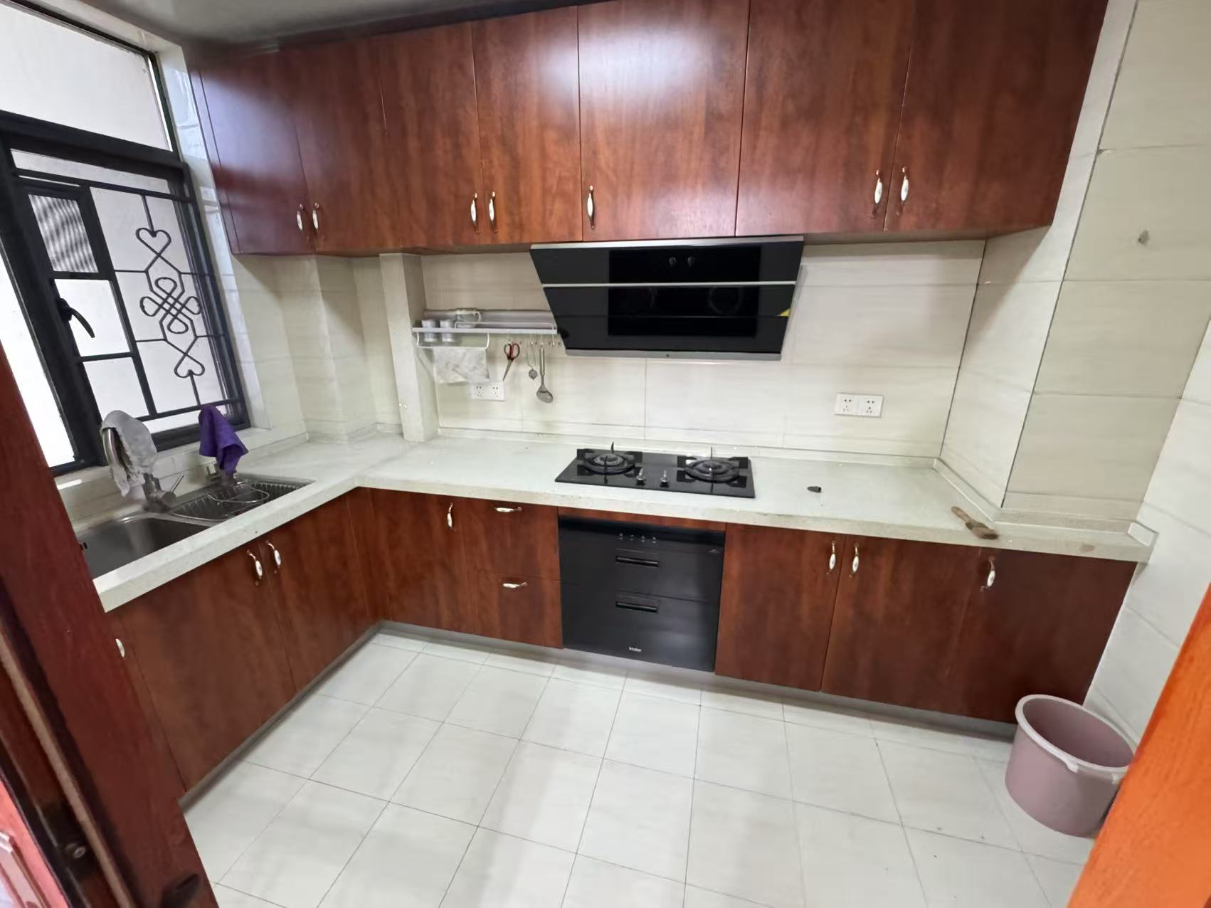 经世龙城  3室2厅1卫    71.8万 经世龙城  3室2厅1卫    71.8万室内图