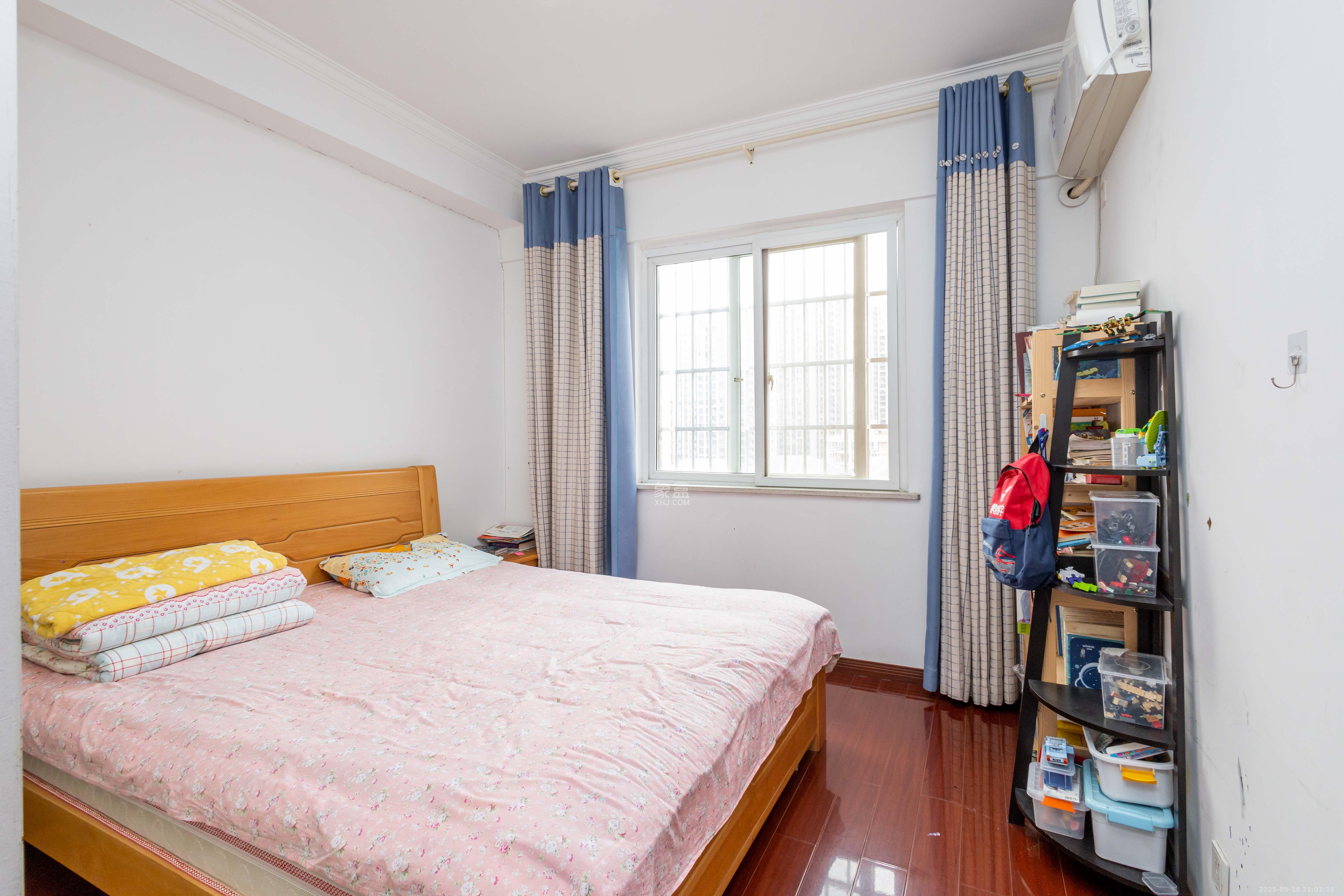 星城国际 3室2厅1卫 60.0万 星城国际 3室2厅1卫 60.0万卧室